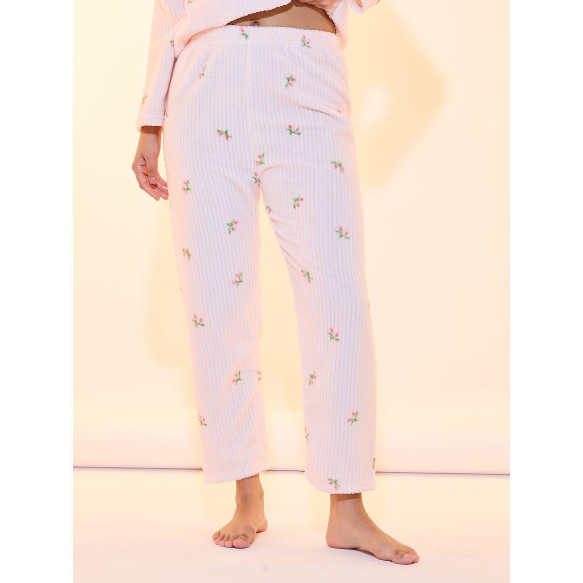 طقم من بنطال بيجاما وبلوزة فليس بطبعة زهور-women-clothing-nightwear-pyjamas-longsets-image-5