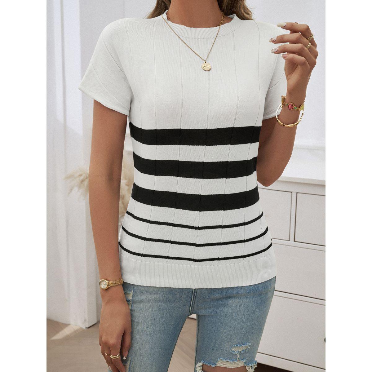 DY X Styli  Stripe Detail Short Sleeve Knit Top-women-clothing-shirtsandblouses-blouses-image-3