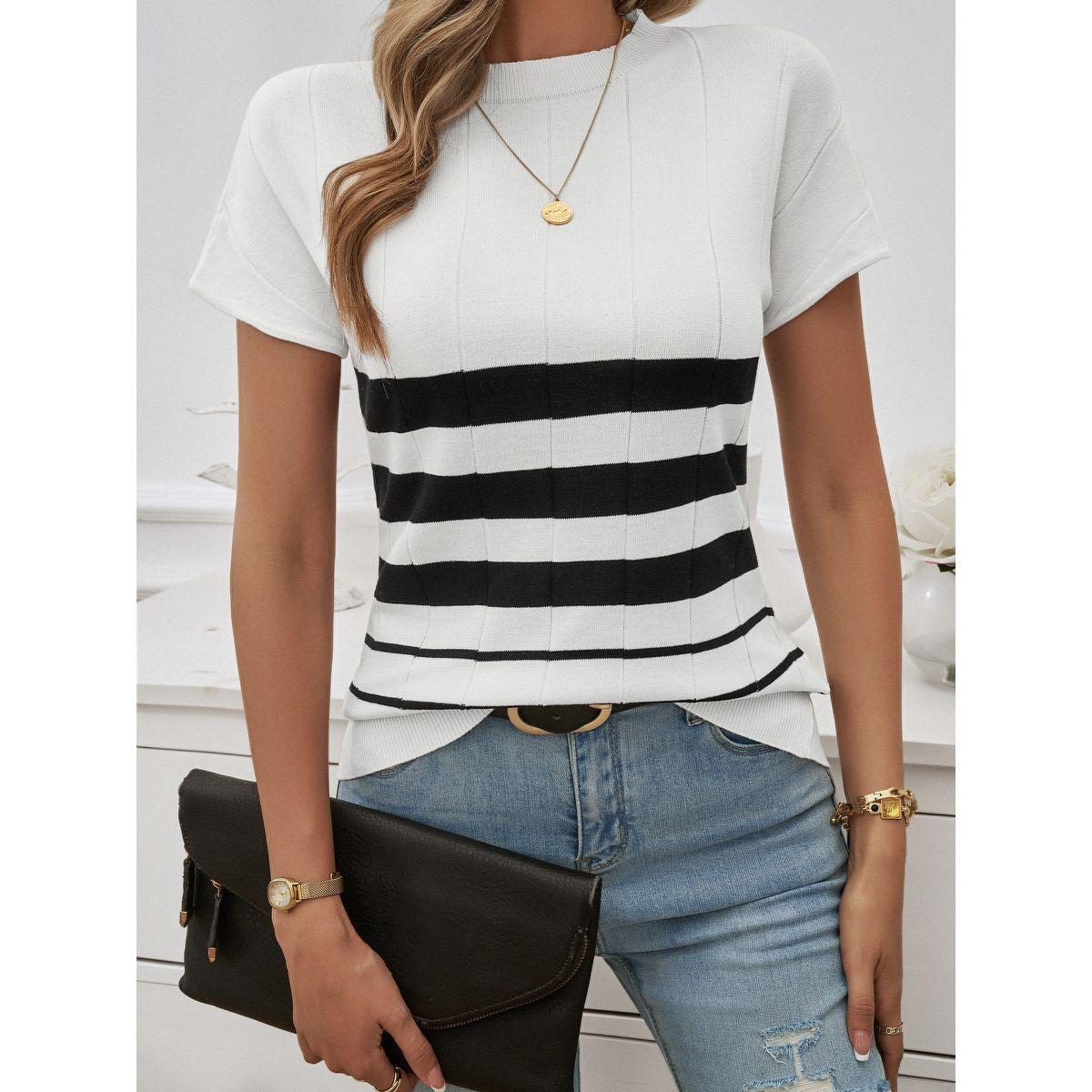DY X Styli  Stripe Detail Short Sleeve Knit Top-women-clothing-shirtsandblouses-blouses-image-5