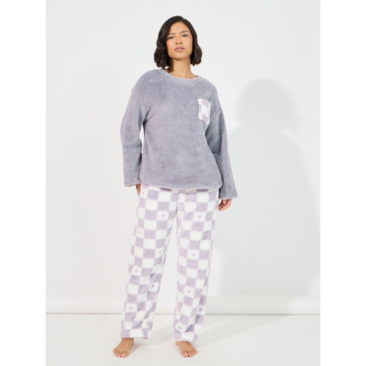 Styli Unwind Checked Pocket Fleece Top & Pyjama Set-women-clothing-nightwear-pyjamas-longsets-image-1
