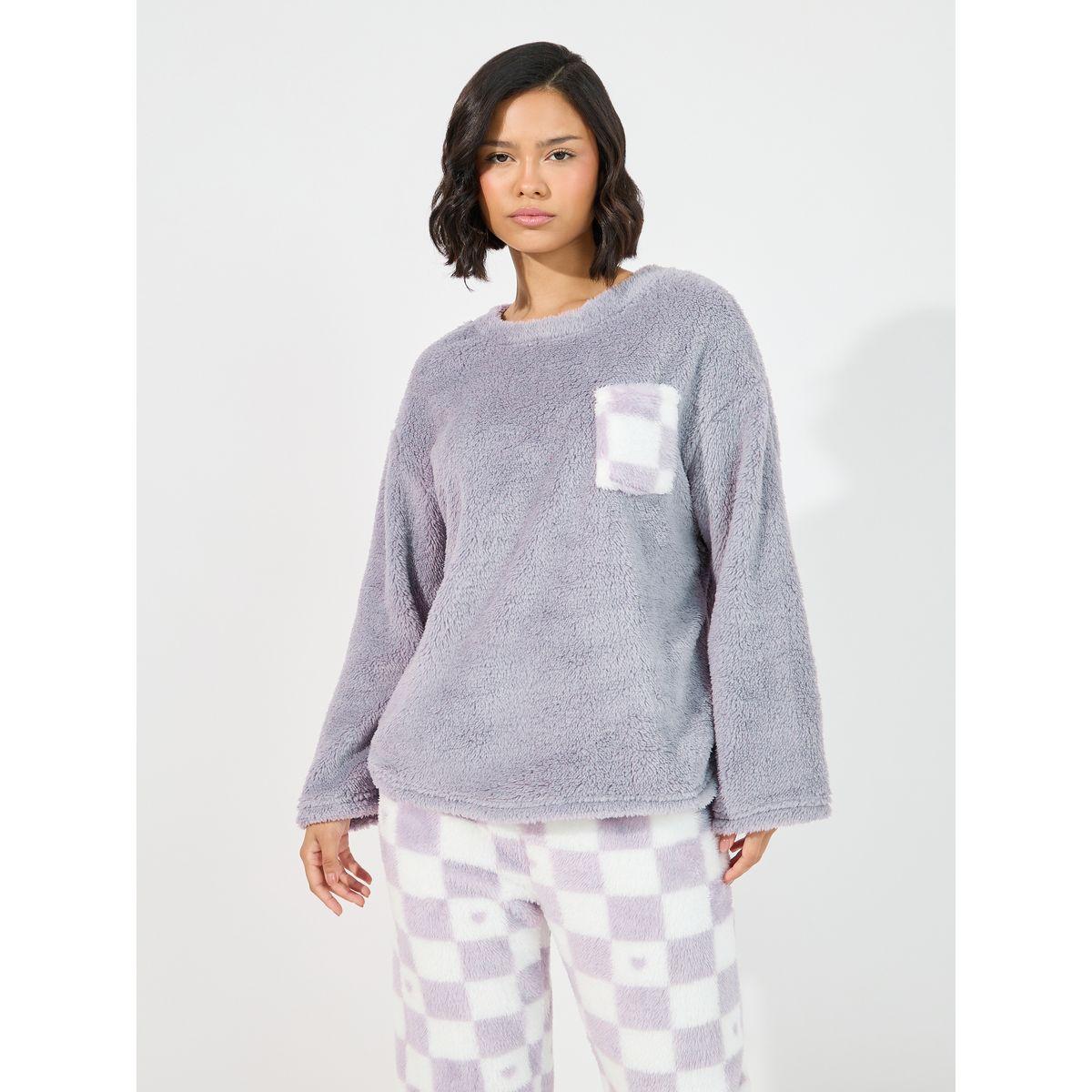 Styli Unwind Checked Pocket Fleece Top & Pyjama Set-women-clothing-nightwear-pyjamas-longsets-image-2