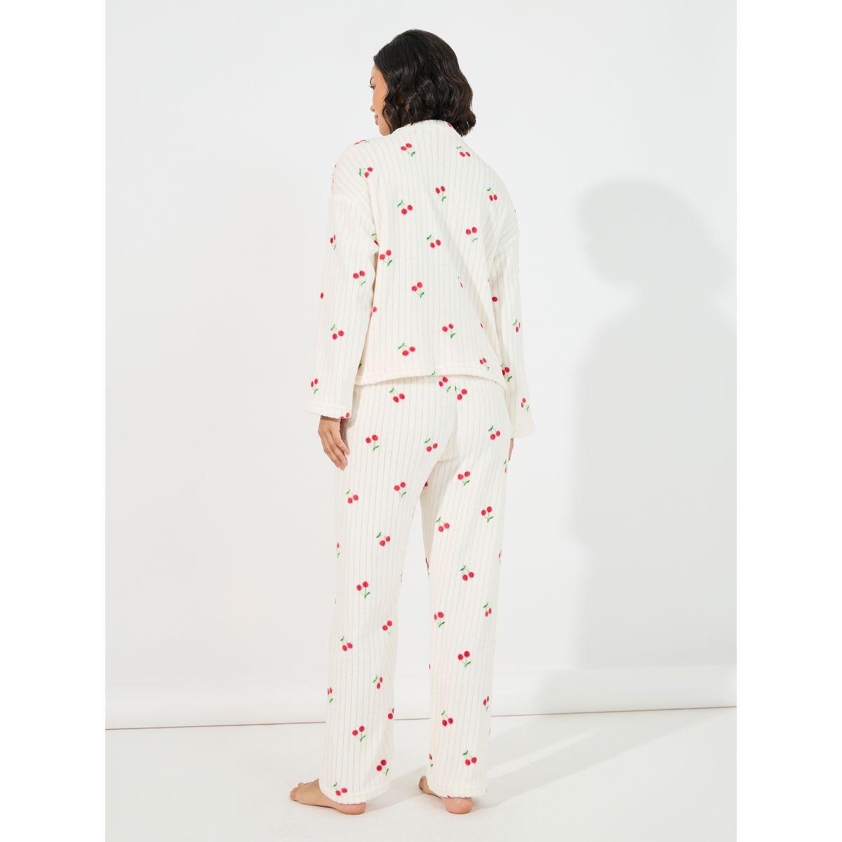 طقم من بنطال بيجاما مع بلوزة فليس بطبعة كرز-women-clothing-nightwear-pyjamas-longsets-image-4