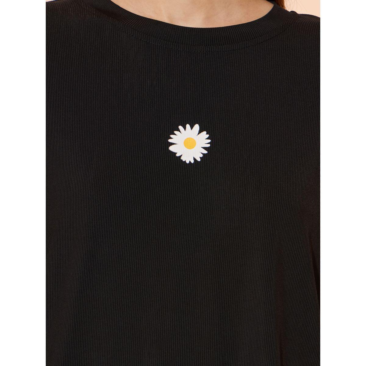 Take Two Relaxed Fit Daisy Print T-Shirt-women-clothing-tshirts-image-4