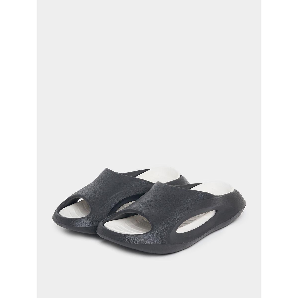شبشب بنعل بلاتفورم مع فتحات-men-shoes-flipflopsandslides-image-2