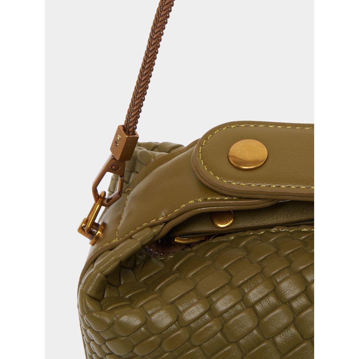 شنطة يد بتفاصيل بارزة الملمس وحزام مضفر-women-bagsandwallets-handbags-image-6