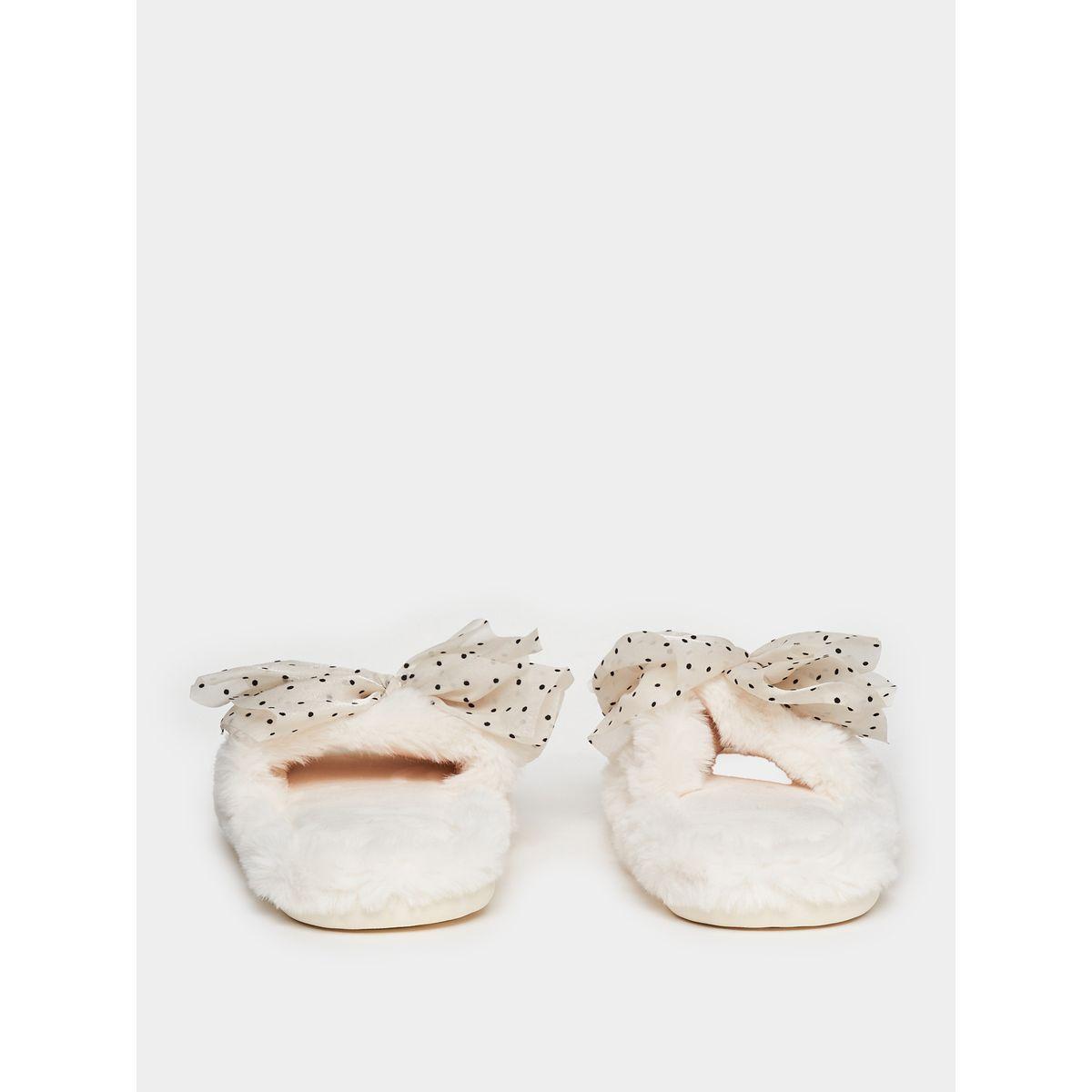 Styli Polka Dot Bow Design Fluffy Bedroom Slippers-women-shoes-bedroomslippers-image-4