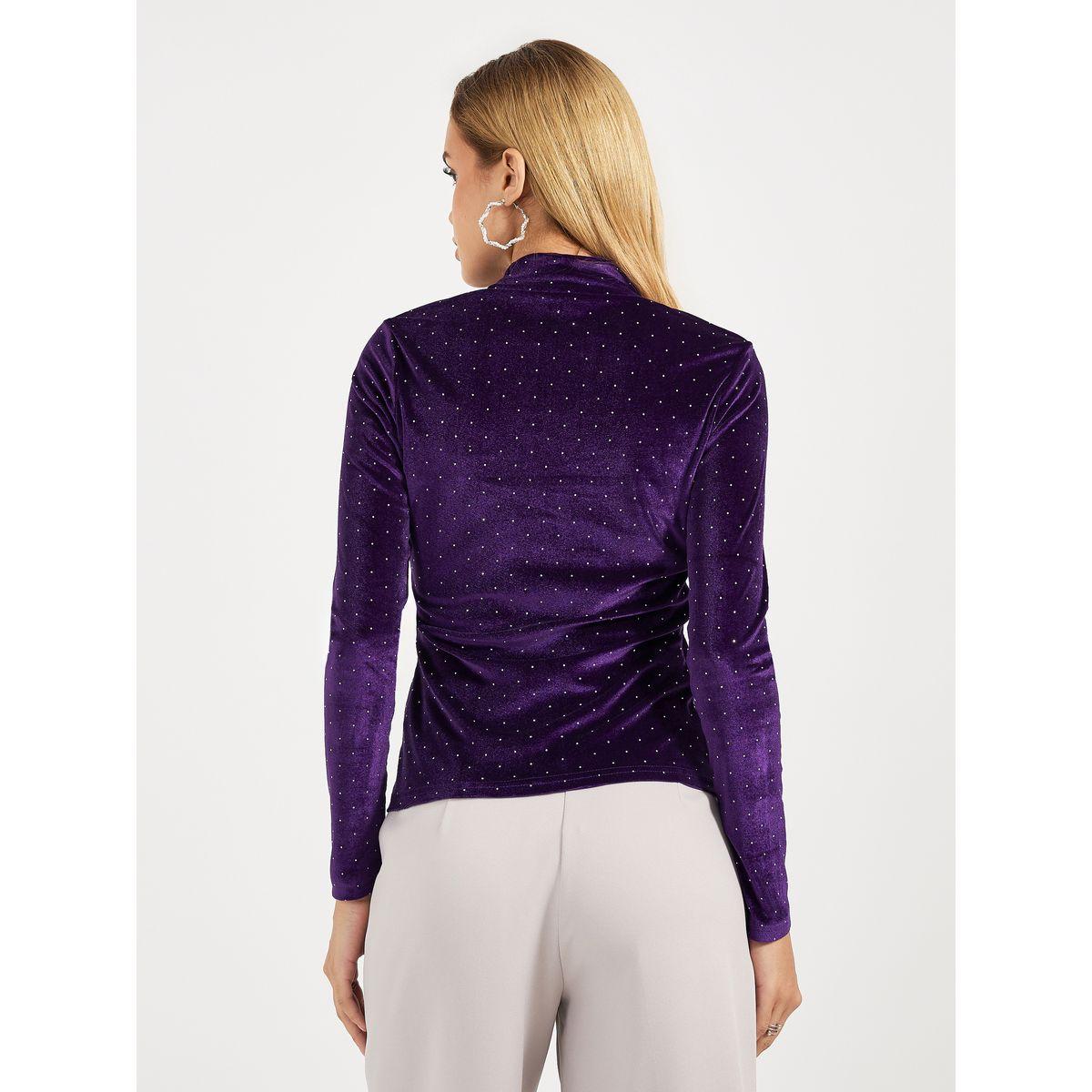 بلوزة مخمل بياقة عالية وتفاصيل منمقة-women-clothing-shirtsandblouses-blouses-image-5