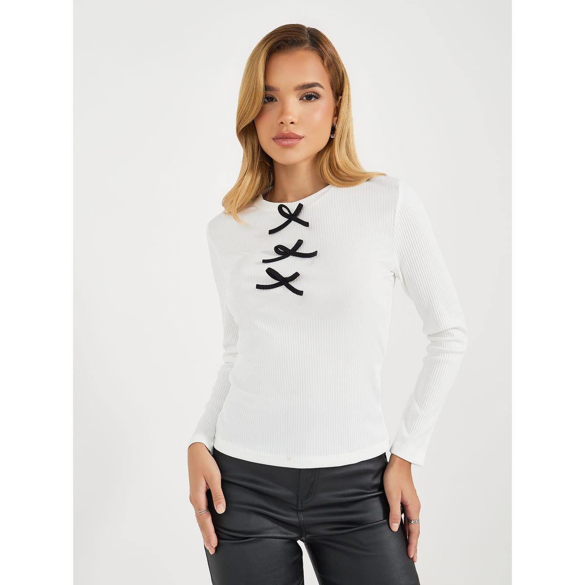بلوزة محبوكة بتفاصيل مضلعة مع ربطة فيونكة-women-clothing-shirtsandblouses-blouses-image-1
