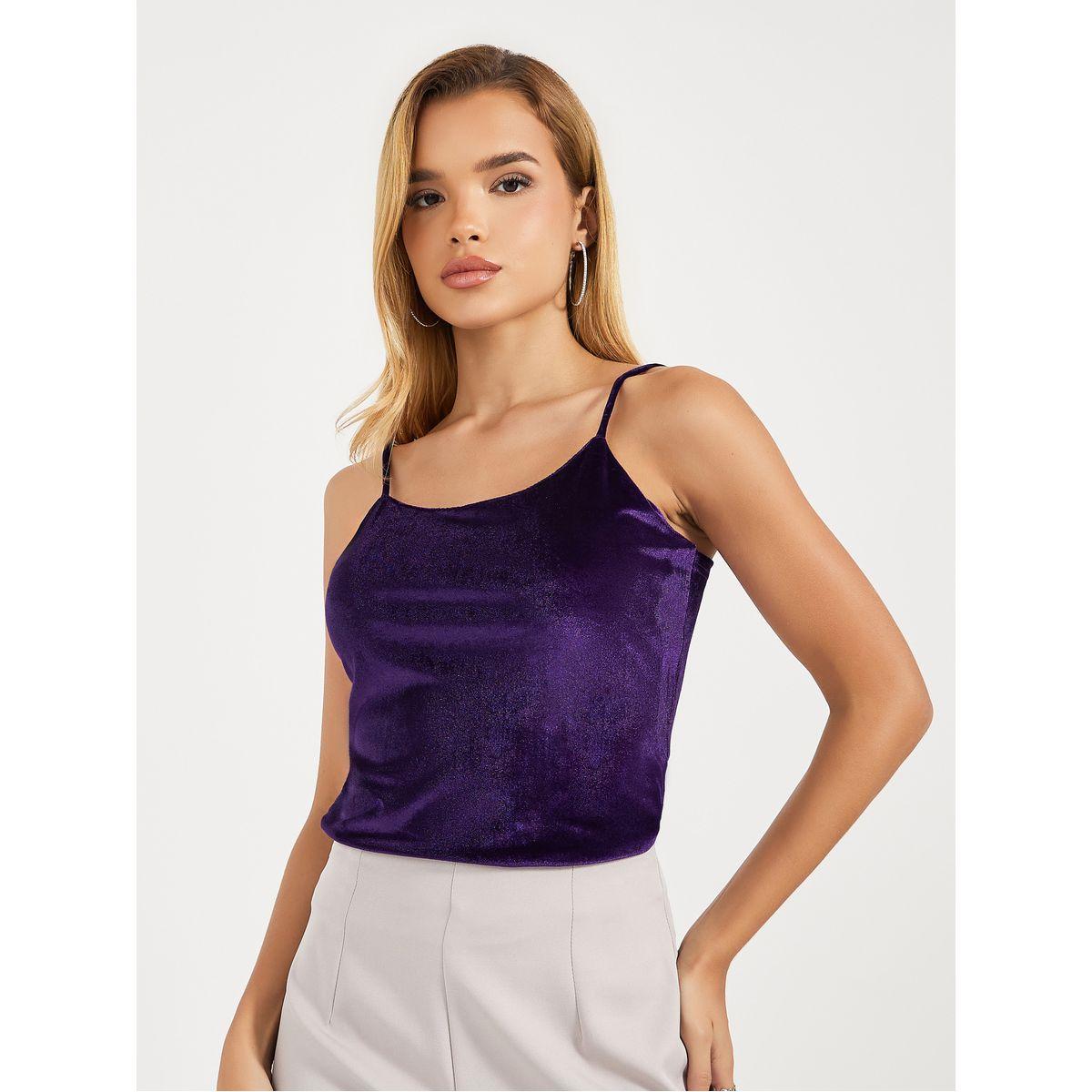 بلوزة كامي بمظهر مخملي مع حمالات رفيعة-women-clothing-tshirts-image-1