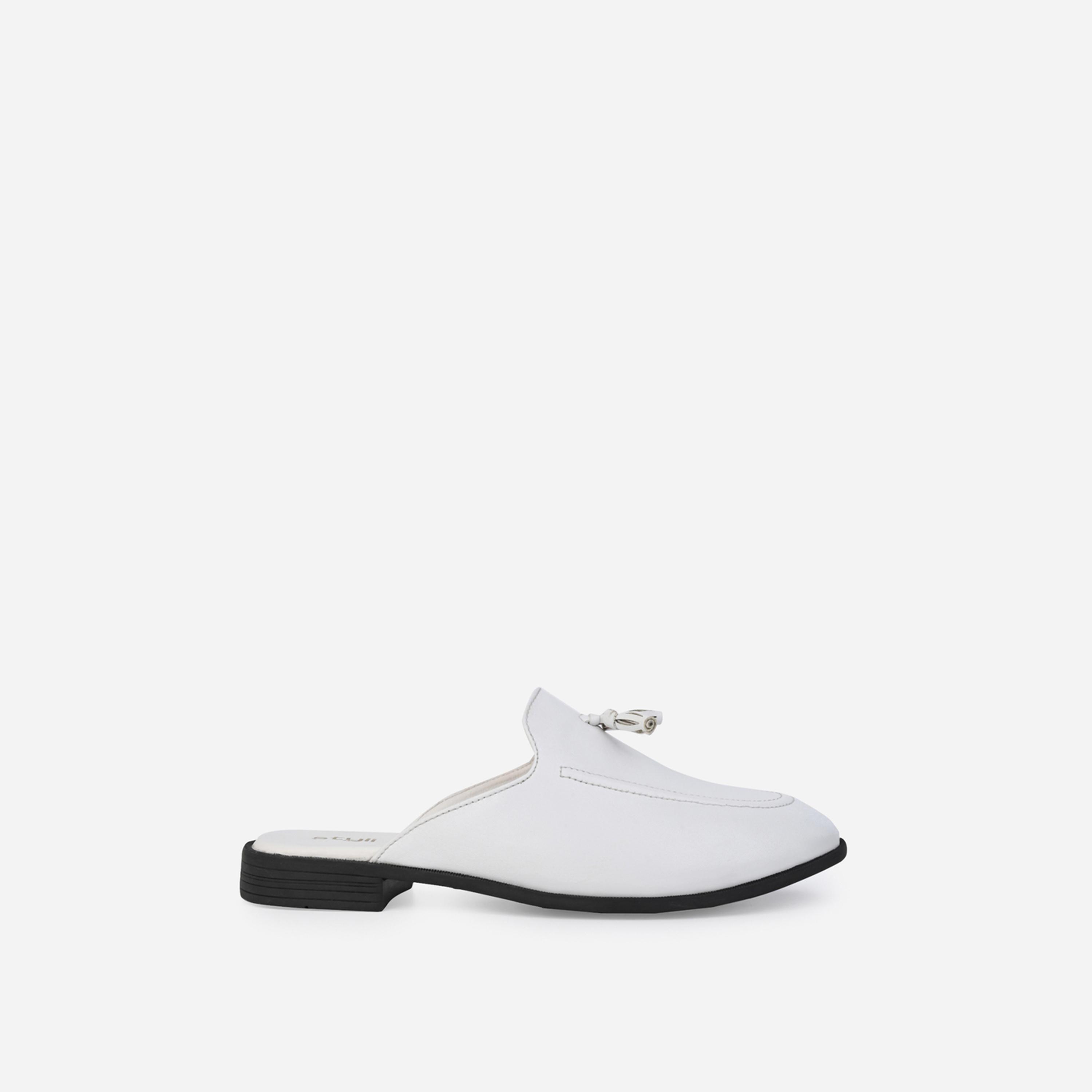 ستايلي - حذاء سهل الارتداء بكعب مفتوح وشراشيب-men-shoes-loafersandmoccasins-image-3