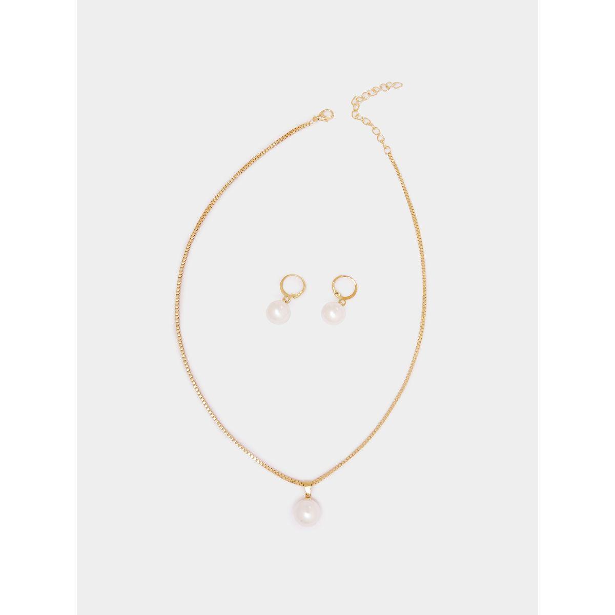 مجموعة من أقراط اذن مع عقد مزين بلؤلؤ صناعي-women-watchesandjewellery-jewellery-jewellerysets-image-1