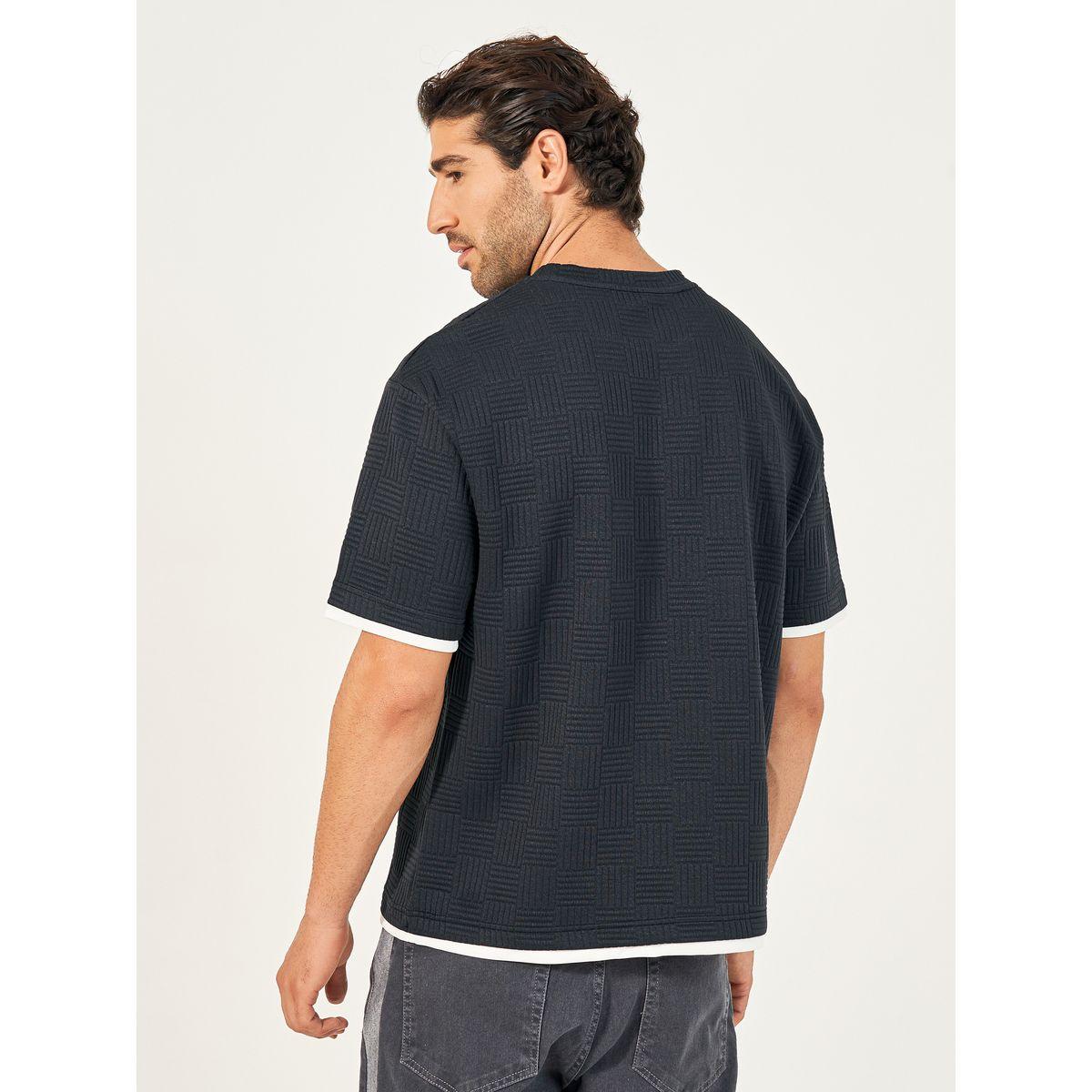 Styli Checkered Quilted Textured Oversized T-Shirt with Contrast Detail-men-clothing-tshirtsandpolos-tshirts-image-5