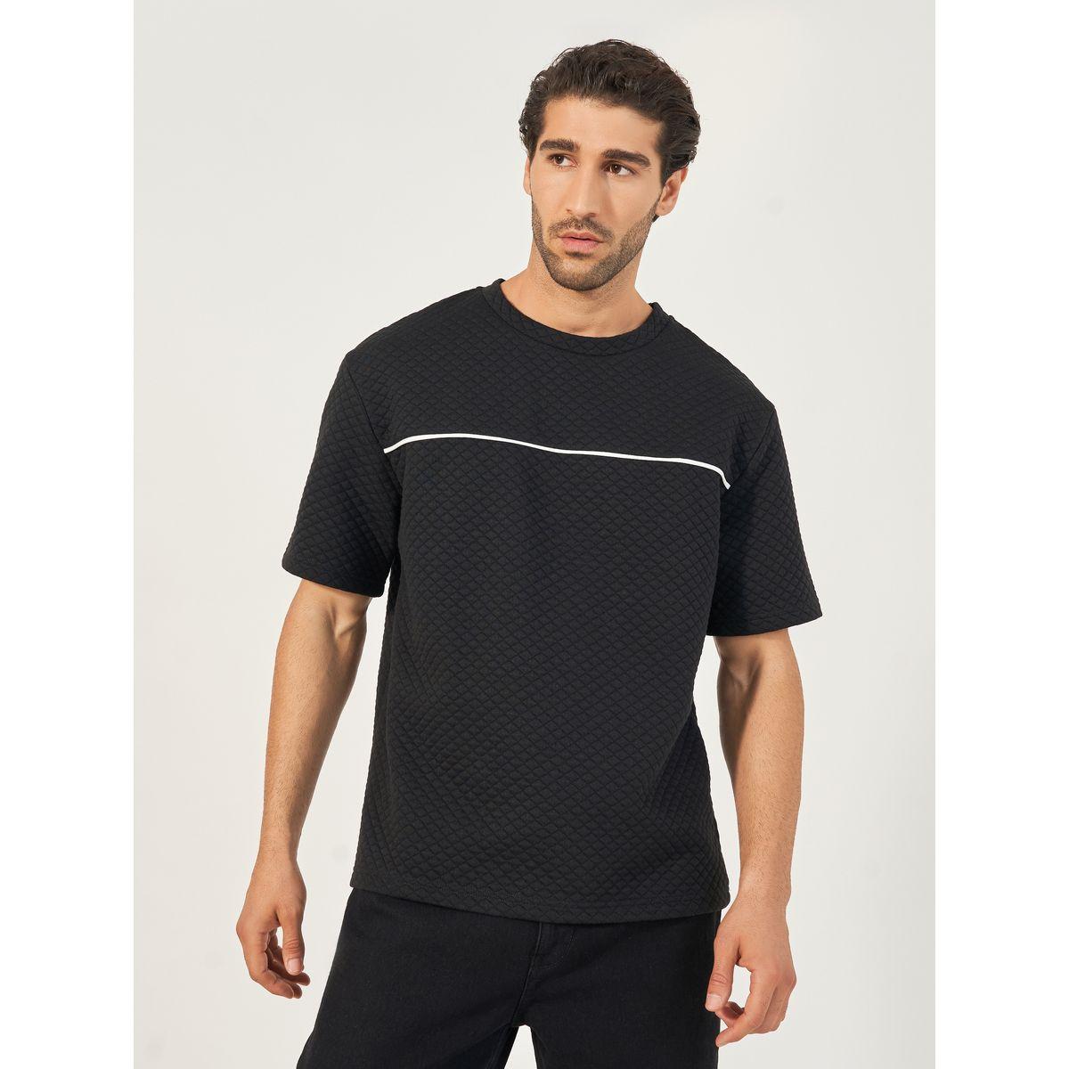 تيشيرت فضفاض بتفاصيل بارزة الملمس-men-clothing-tshirtsandpolos-tshirts-image-1