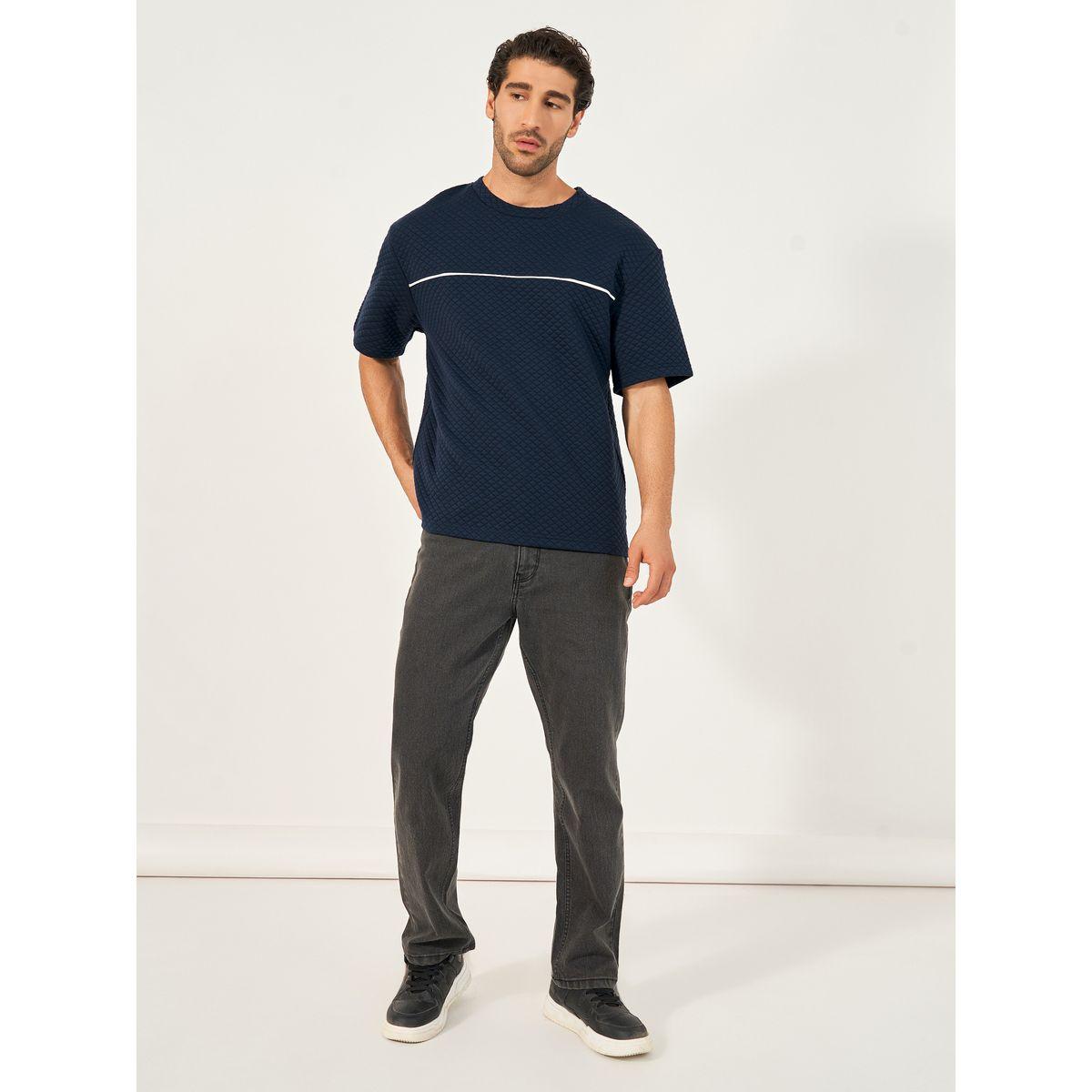 Styli Quilted Texture Contrast Piping Insert Oversized T-Shirt-men-clothing-tshirtsandpolos-tshirts-image-2