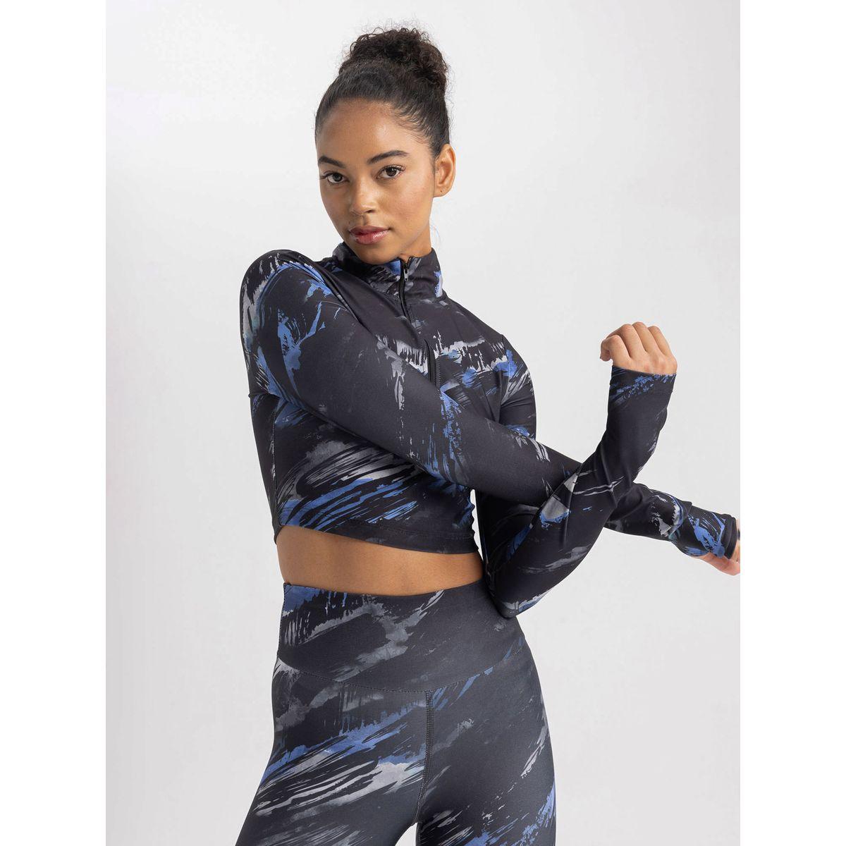تيشيرت قصير مطبع بطبعة رقمية وأكمام طويلة ديفاكتو × ستايلي-women-clothing-tshirts-image-5