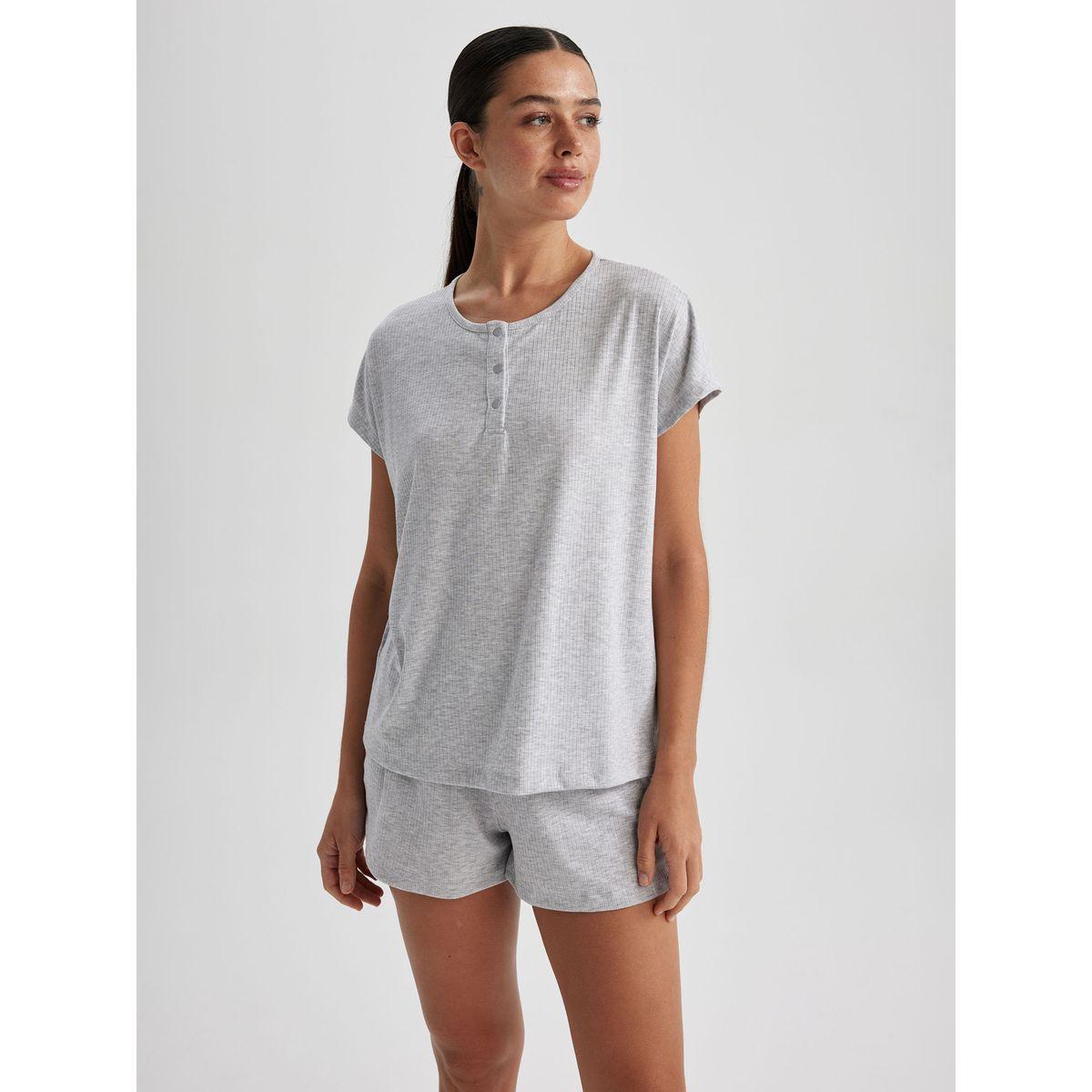 DeFacto X Styli  Textured Round Neck T-Shirt & Shorts Set-women-clothing-nightwear-pyjamas-shortsets-image-3