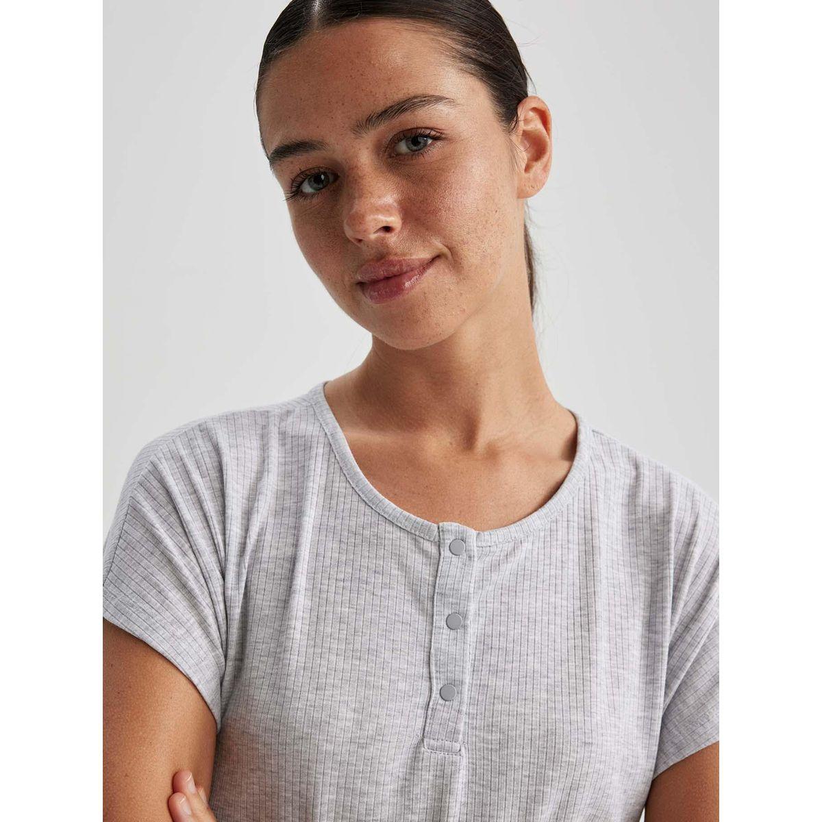 DeFacto X Styli  Textured Round Neck T-Shirt & Shorts Set-women-clothing-nightwear-pyjamas-shortsets-image-6