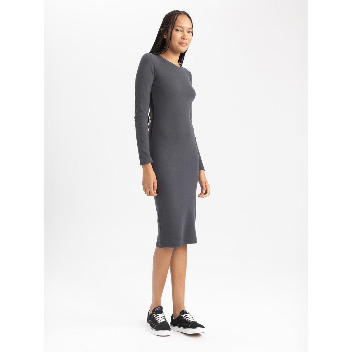 فستان ميدي بديكون بتفاصيل مضلعة وياقة دائرية ديفاكتو × ستايلي-women-clothing-dresses-image-3