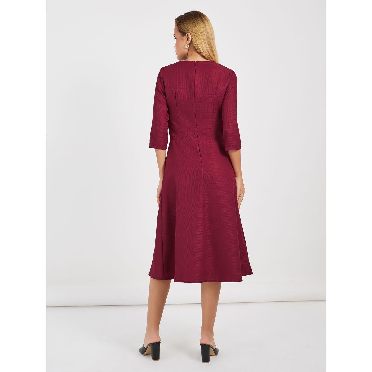 فستان ميدي بتفاصيل بارزة الملمس وحافة واسعة-women-clothing-dresses-image-4