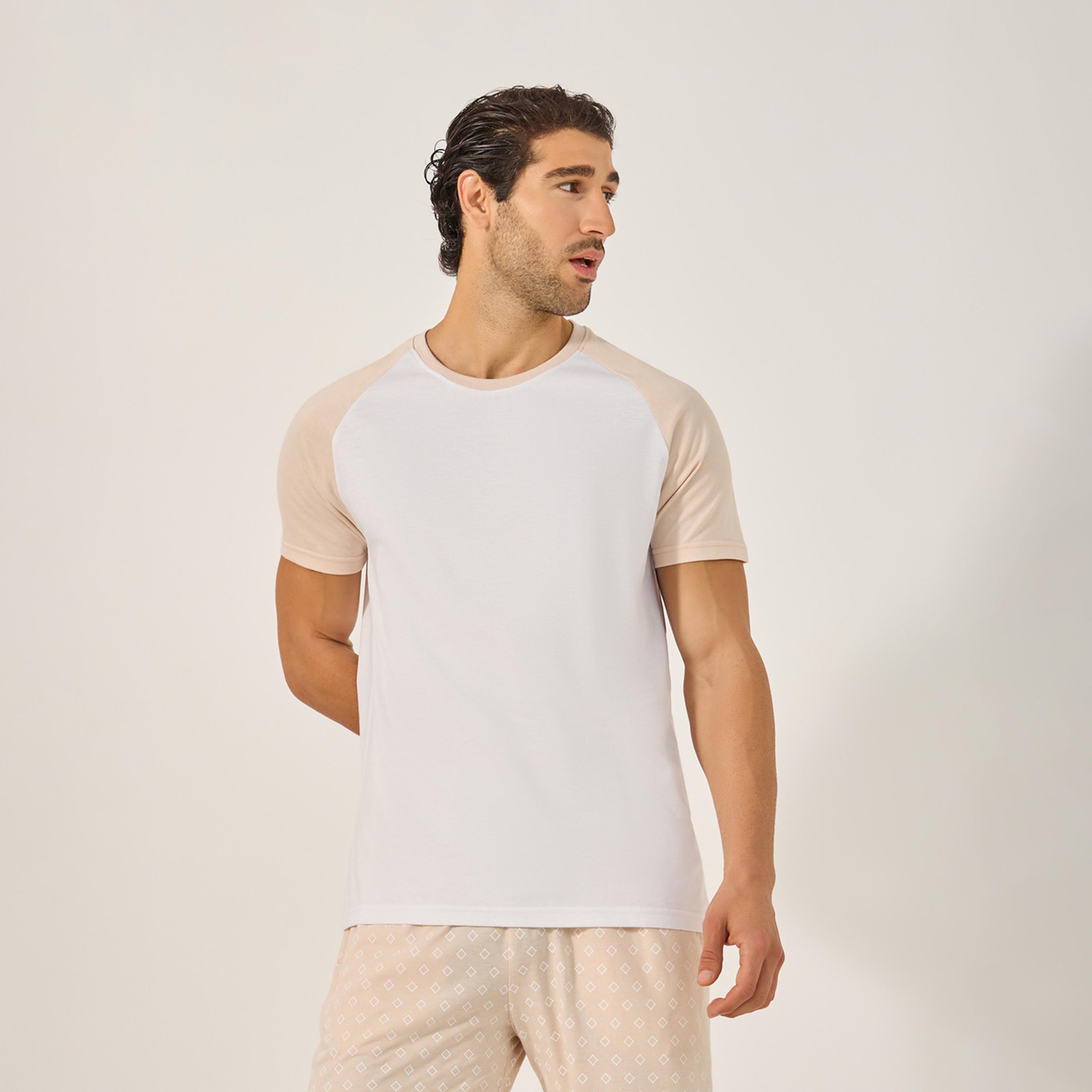 ستايلي - أنوايند طقم تي شيرت بأكمام راجلان وبنطال بيجامة مطبوع-men-clothing-nightwear-sets-image-2