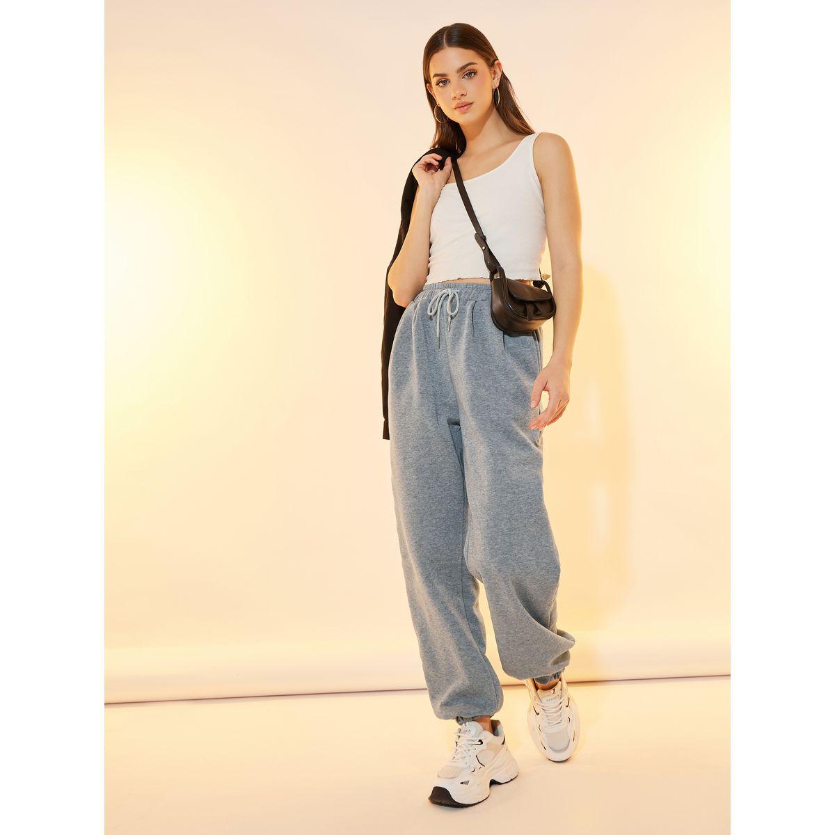 بنطال رياضي بجيوب مائلة وأربطة-women-clothing-bottoms-joggers-image-4