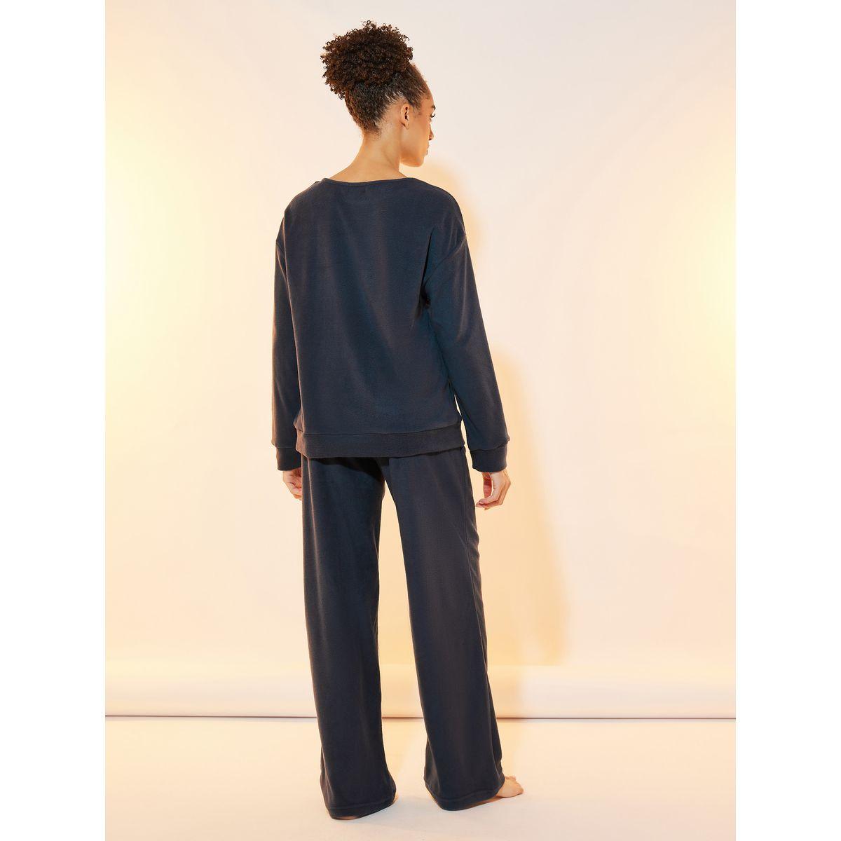 طقم من بنطال بيجاما مع تيشيرت سادة بياقة دائرية-women-clothing-nightwear-pyjamas-longsets-image-5