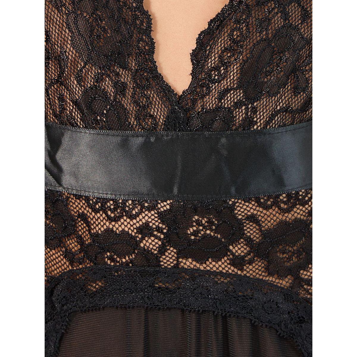 مجموعة من قميص نوم بتفاصيل دانتيل وثونغ-women-clothing-lingerie-babydollsandbodysuits-image-2