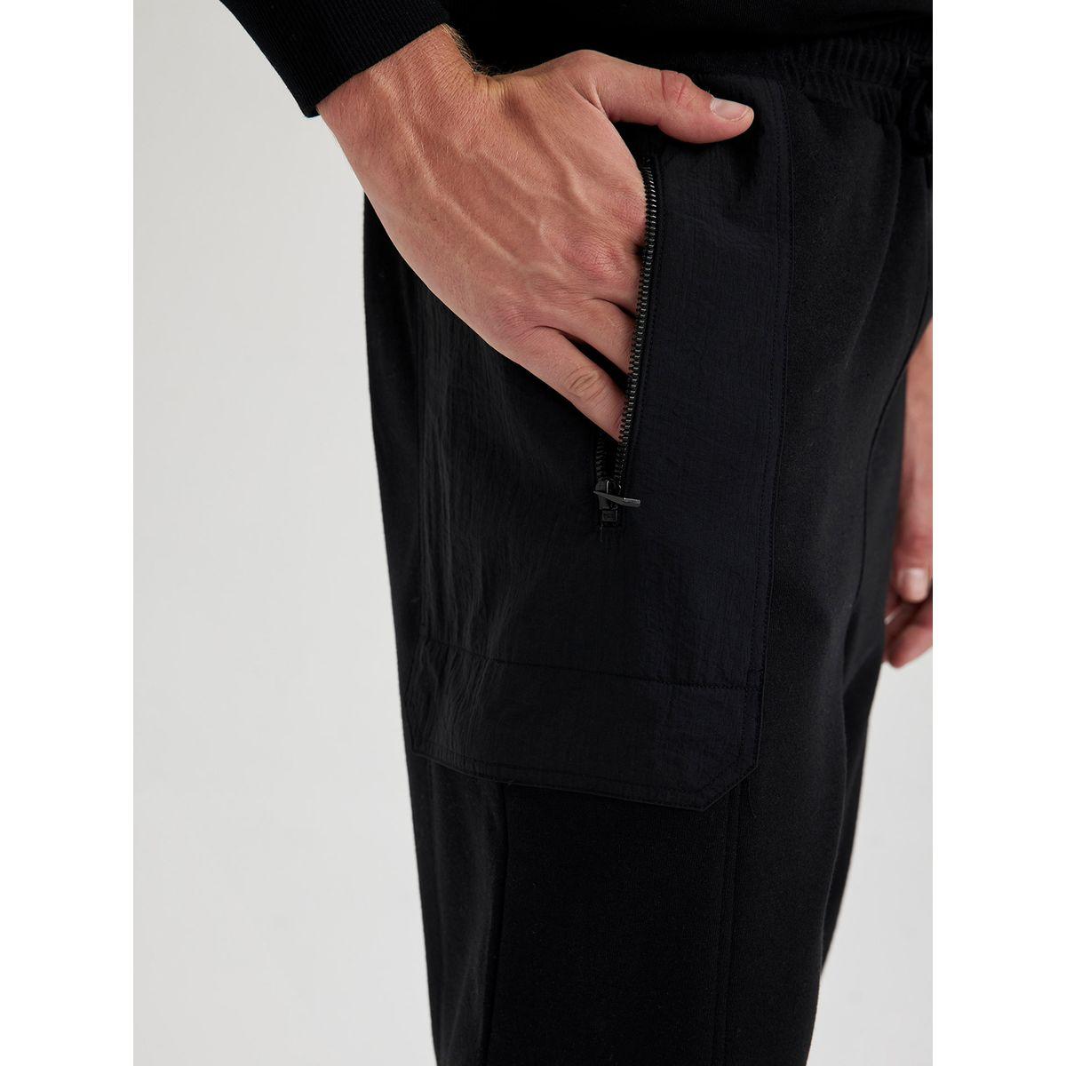 DeFacto X Styli  Regular Fit Pique Joggers with Zipper Pocket-men-clothing-bottoms-joggers-image-3