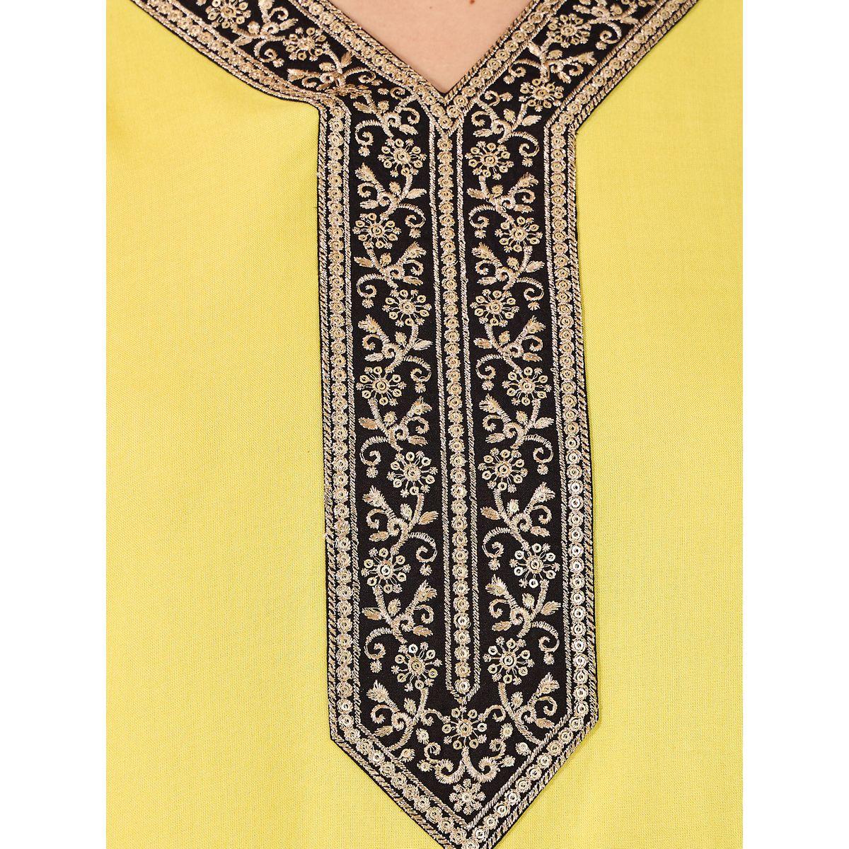 جلابية بتفاصيل مطرزة ورقبة على شكل حرف V وأكمام 3/4-women-arabicclothing-jalabiyas-image-3