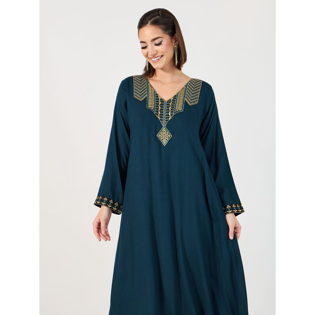 Amirah X Styli Embroidered Patch Work V Neck Jalabiya-women-arabicclothing-jalabiyas-image-2