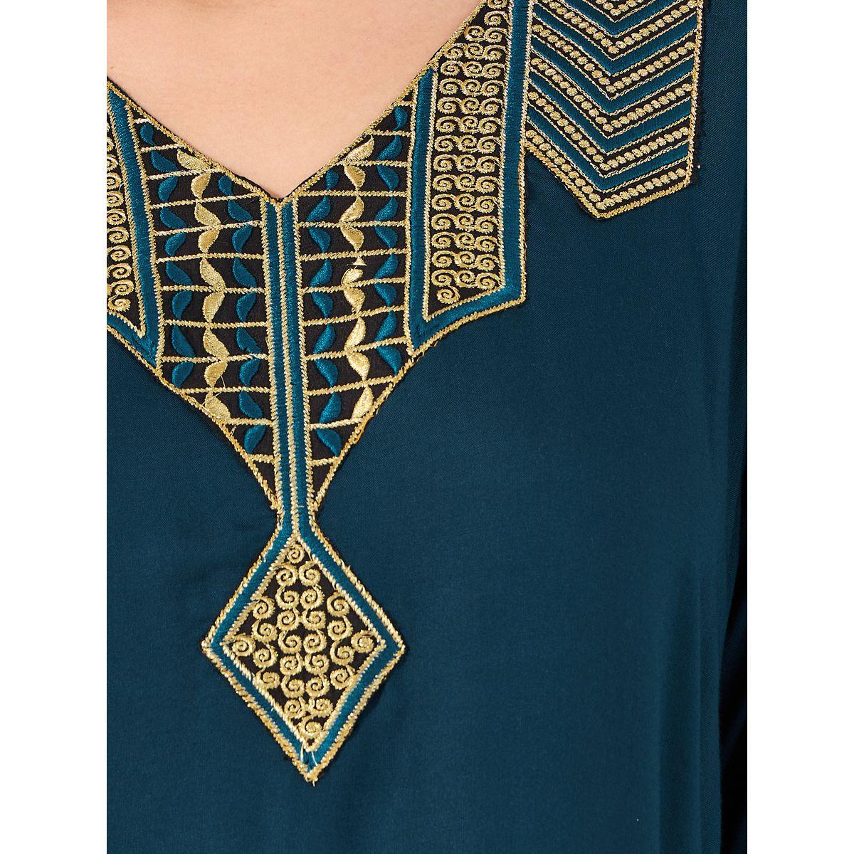 Amirah X Styli Embroidered Patch Work V Neck Jalabiya-women-arabicclothing-jalabiyas-image-3