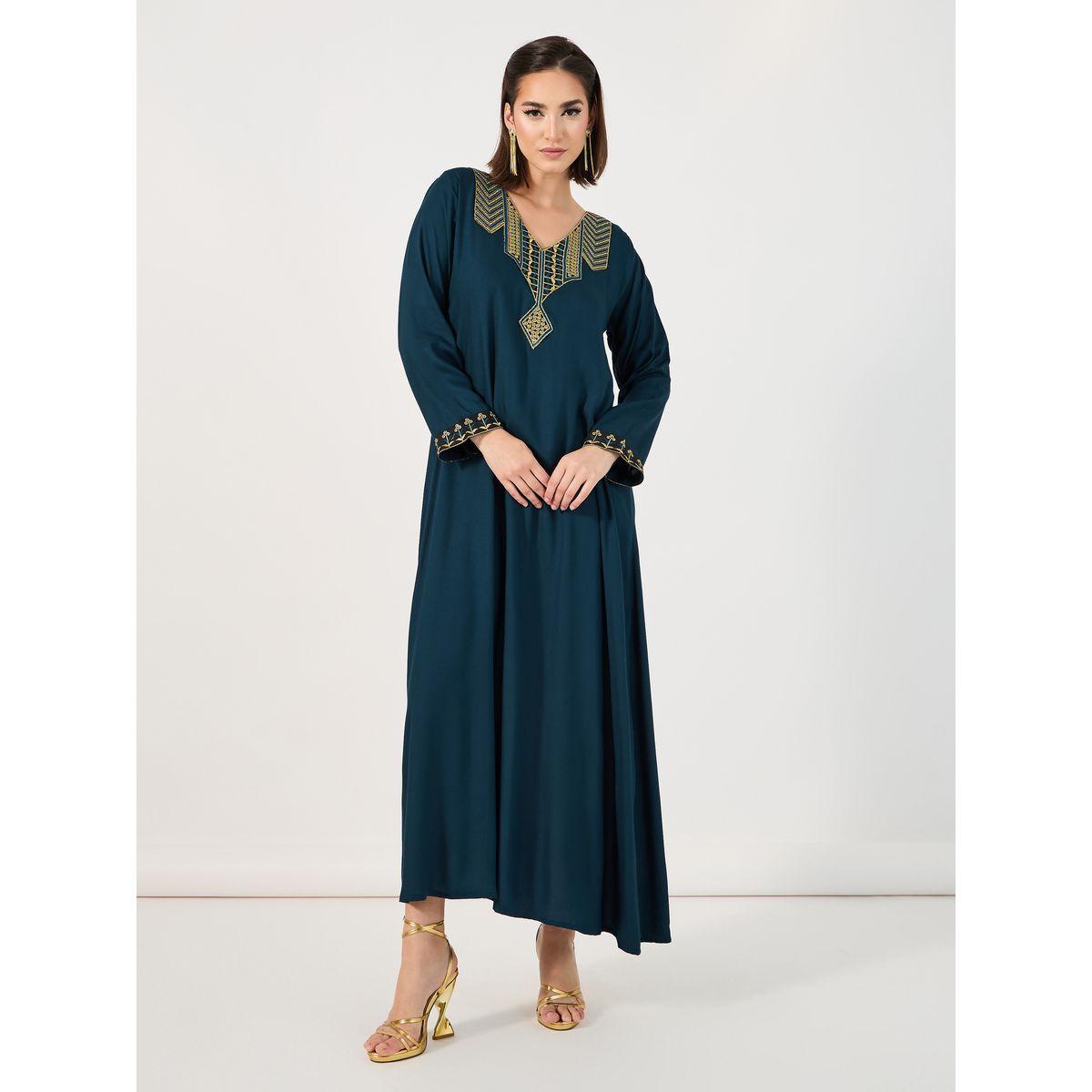 Amirah X Styli Embroidered Patch Work V Neck Jalabiya-women-arabicclothing-jalabiyas-image-4