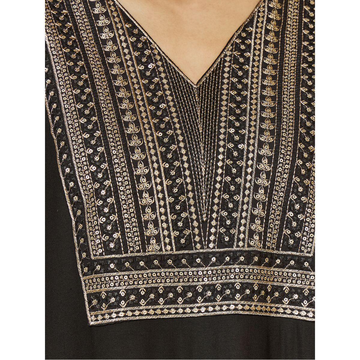 Amirah X Styli Embroidered V Neck Jalabiya-women-arabicclothing-jalabiyas-image-3