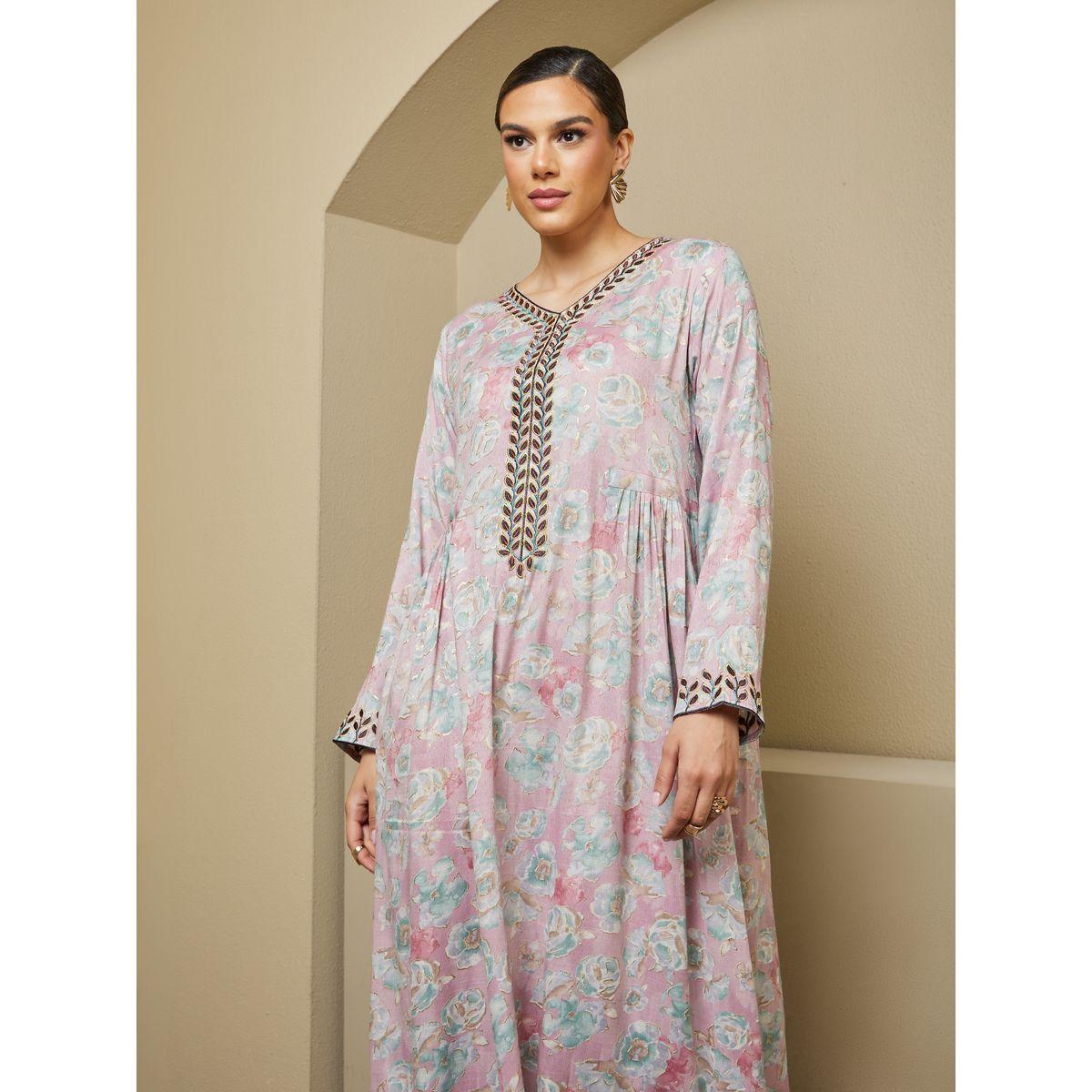 جلابية مُطرّزة بتفاصيل جانبية مُجمعة-women-arabicclothing-jalabiyas-image-3