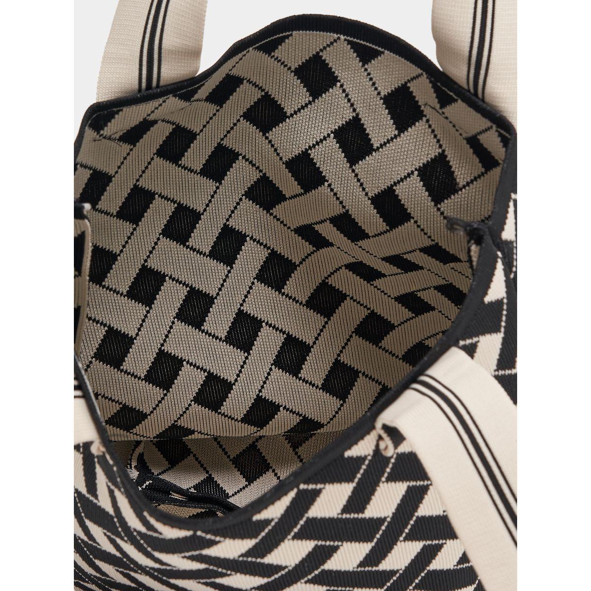 شنطة كتف بطبعة خطوط متداخلة-women-bagsandwallets-handbags-image-1