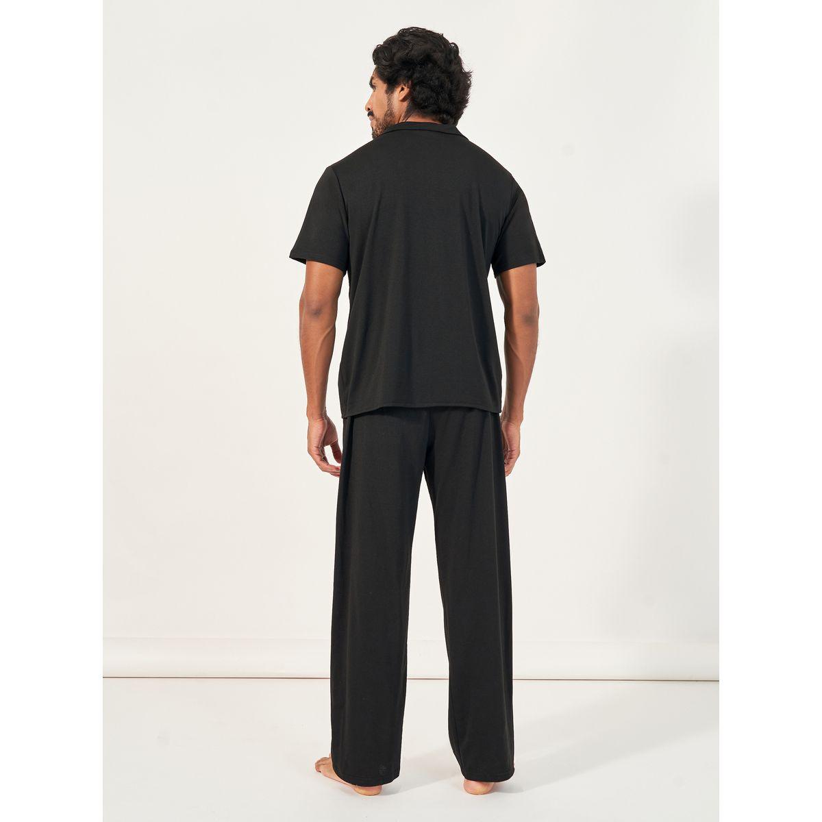 طقم من بنطال بيجاما مع قميص بأكمام قصيرة-men-clothing-nightwear-sets-image-5