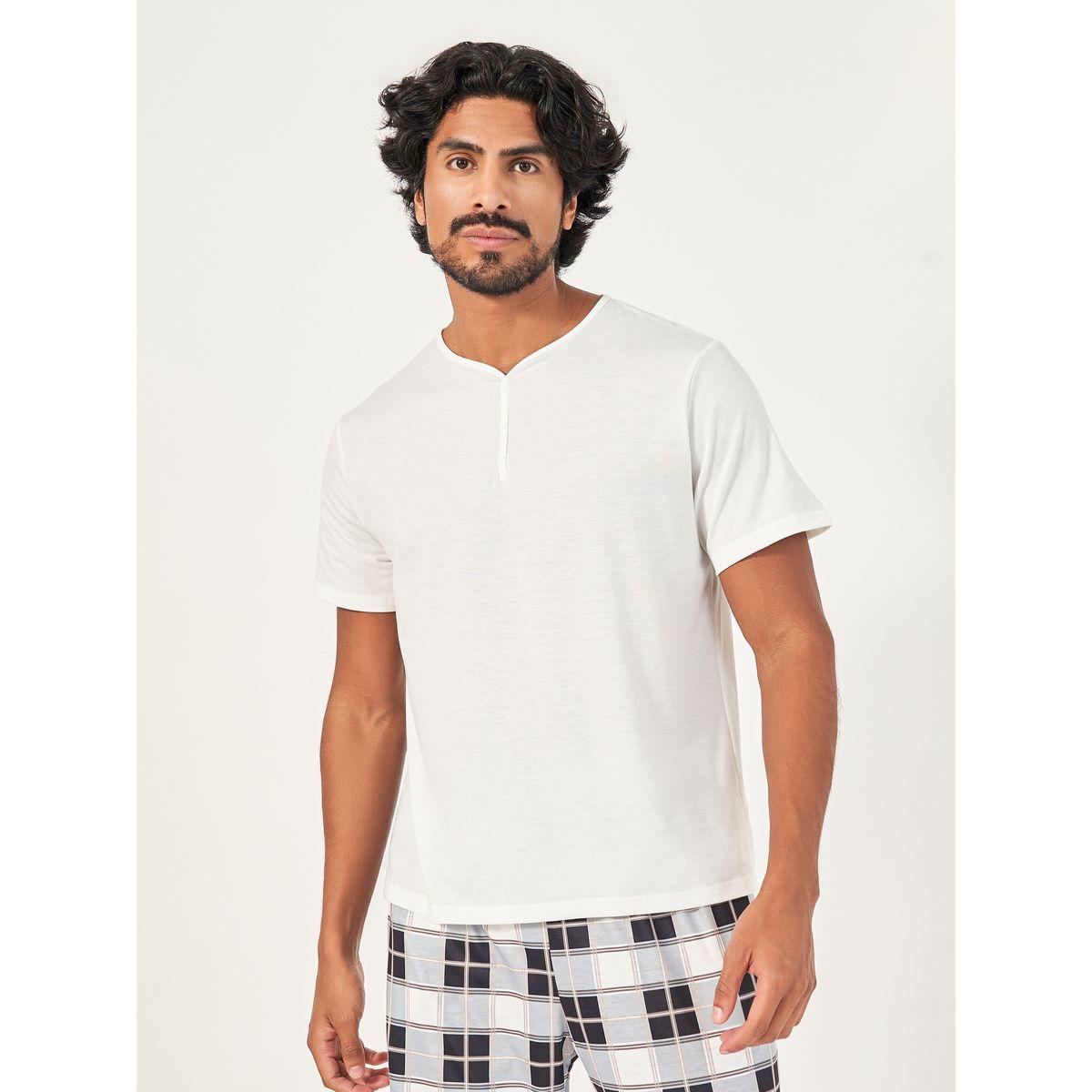 Styli Unwind Solid Henley Neck T-Shirt & Checkered Pyjama Set-men-clothing-nightwear-sets-image-2