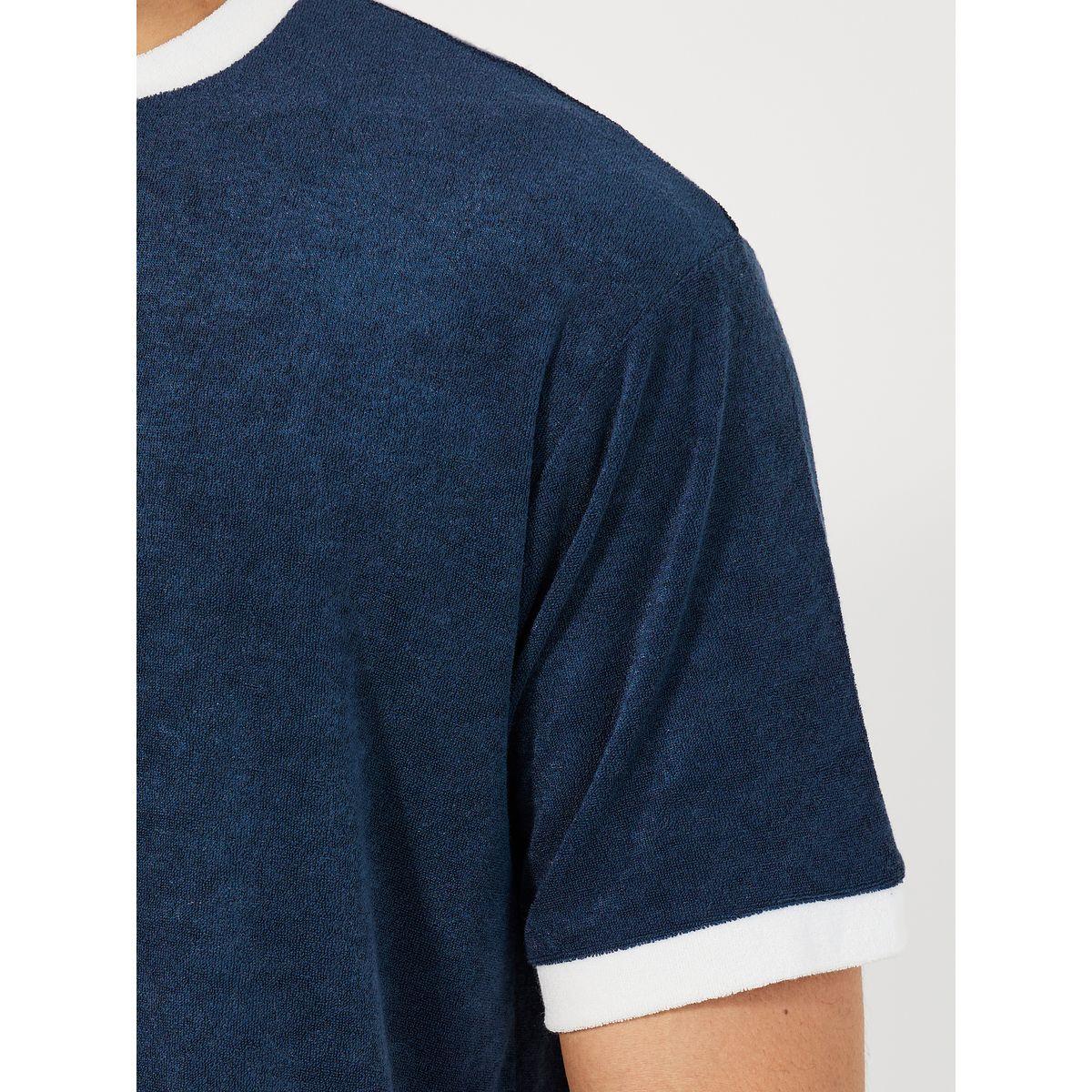 Styli Unwind Towel Knit T-Shirt & Contrast Trim Shorts Set-men-clothing-nightwear-sets-image-3