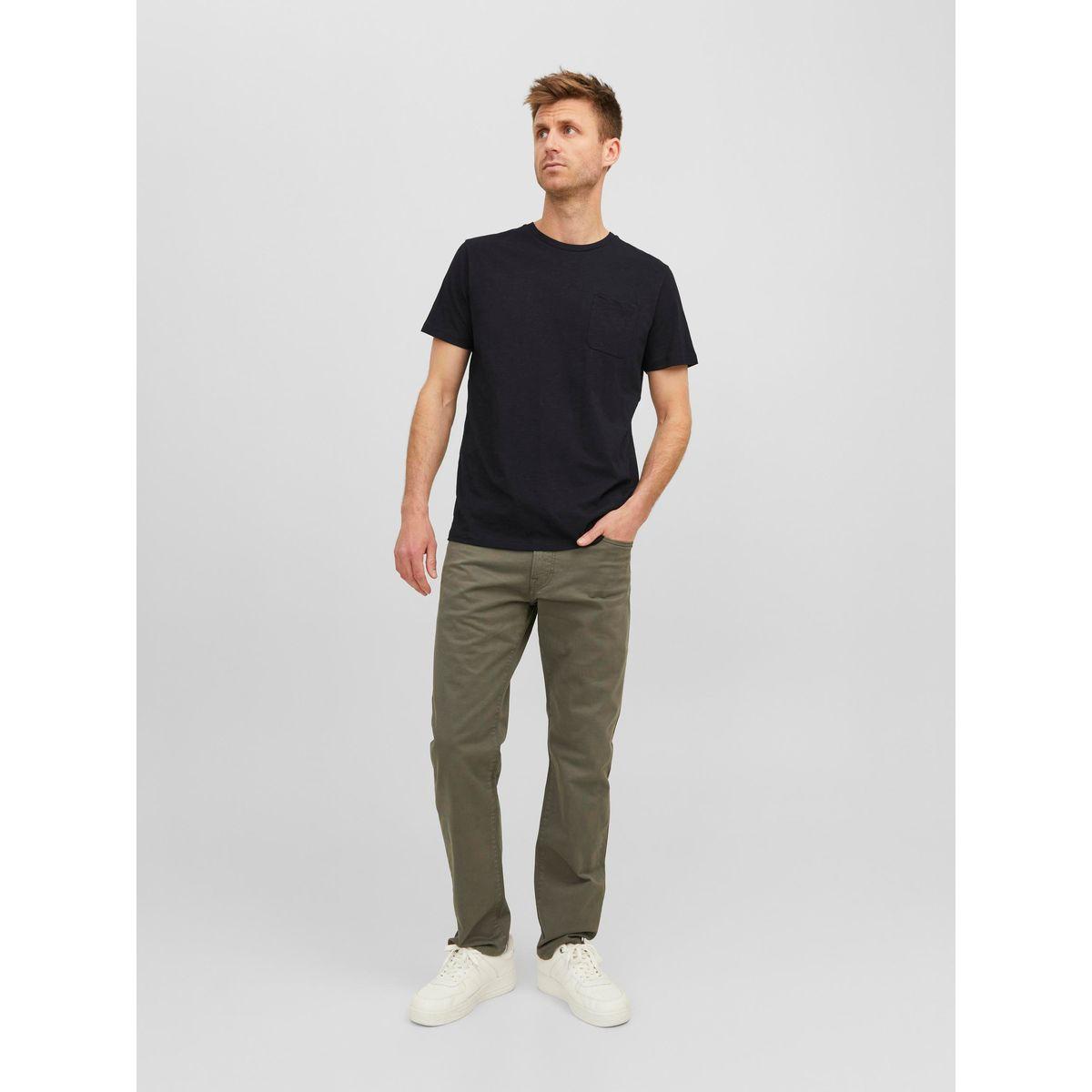 تيشيرت سادة بجيب مُرقع-men-clothing-tshirtsandpolos-tshirts-image-1