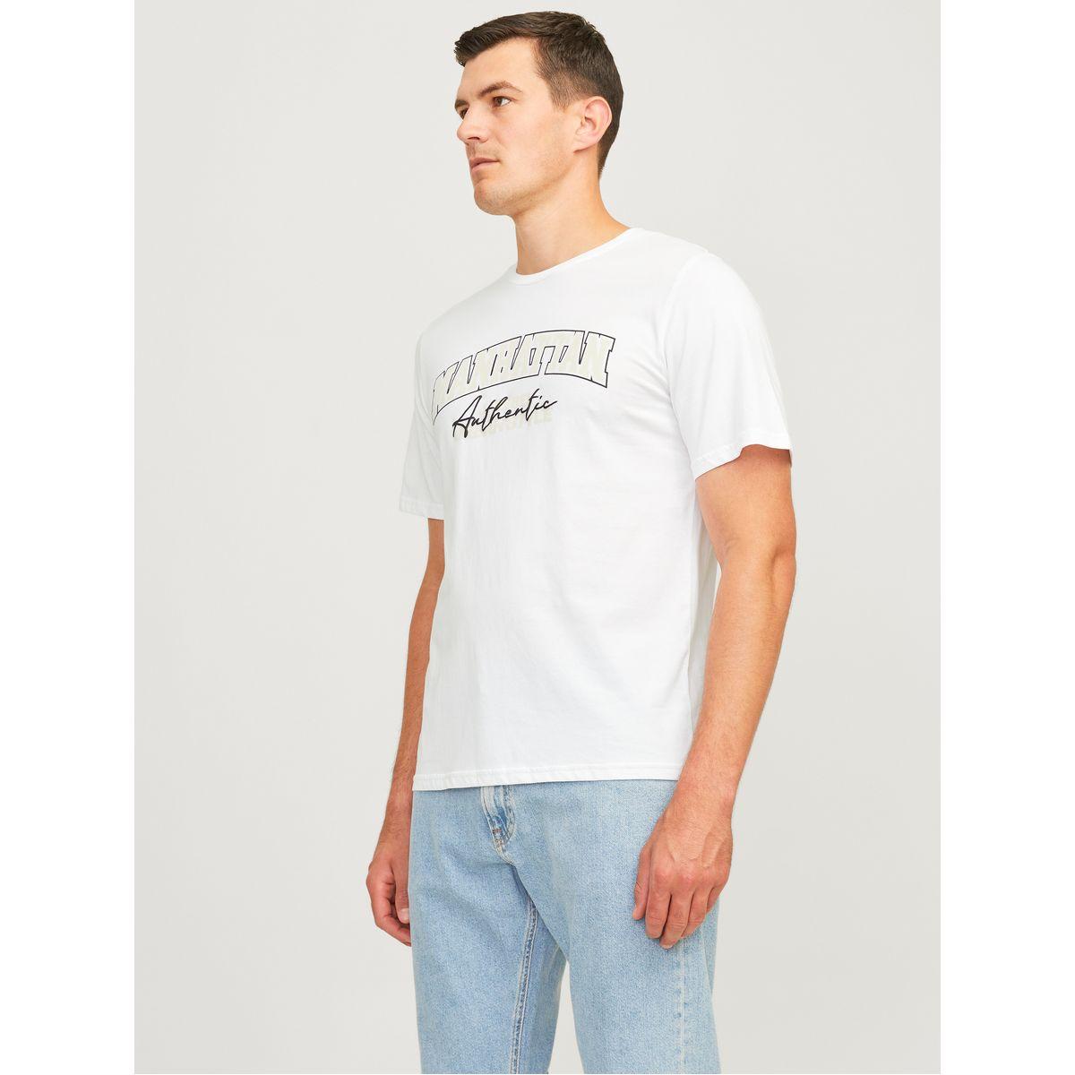 تيشيرت مطبع بكتابة مع ياقة دائرية-men-clothing-tshirtsandpolos-tshirts-image-1