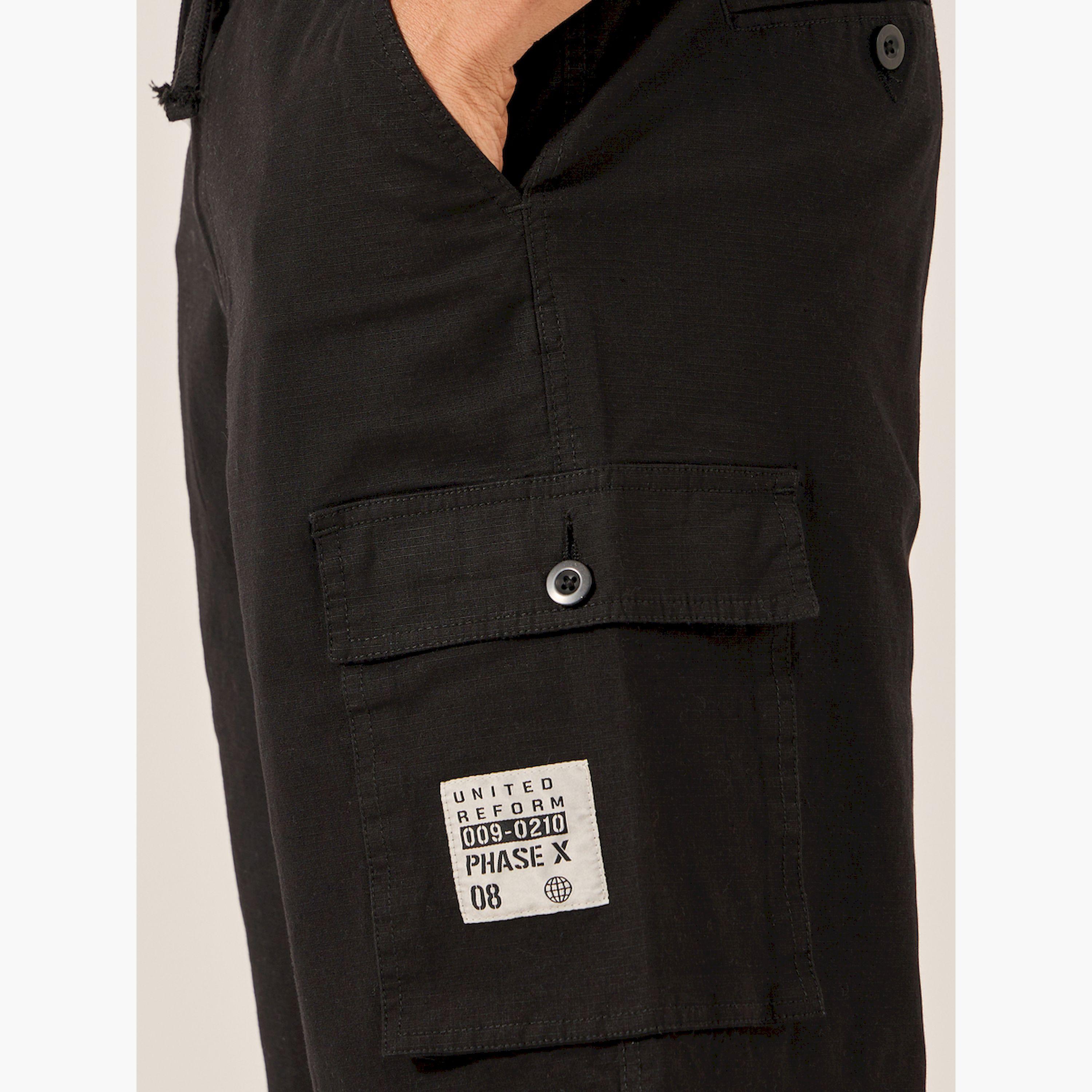 Styli Rip Stop Cargo Oversized Shorts with Pocket Badge Detail-sports-men-clothing-bottoms-shorts-image-5