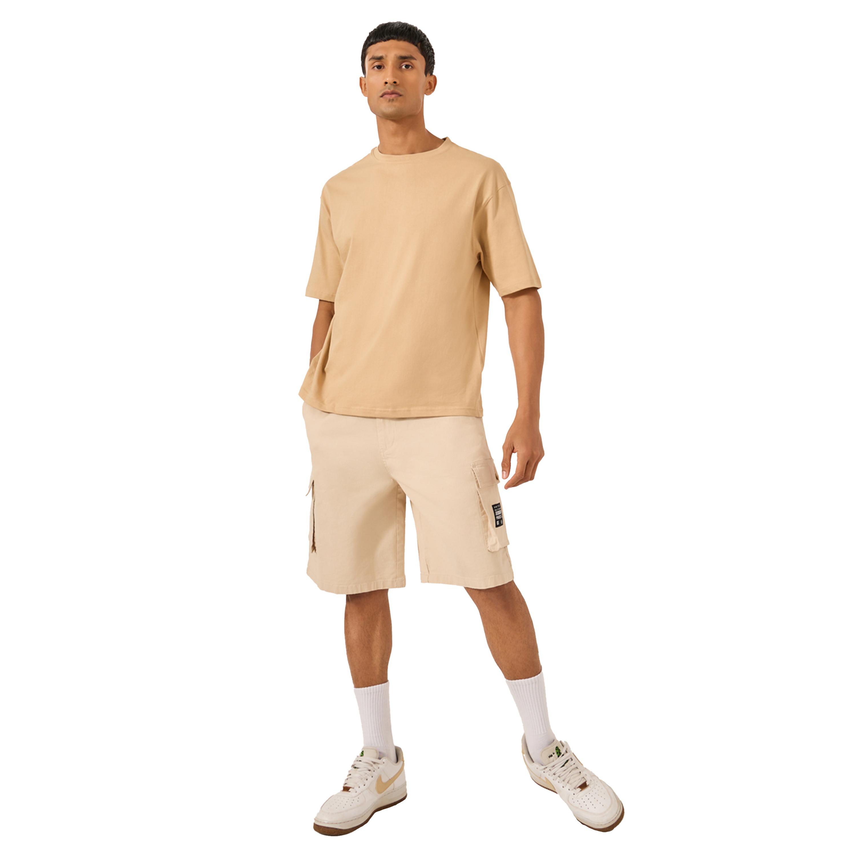 ستايلي -  شورت كارغو مقاس كبيرمع تفاصيل شارة الجيب-men-clothing-sportswearandactivewear-bottoms-shorts-image-2