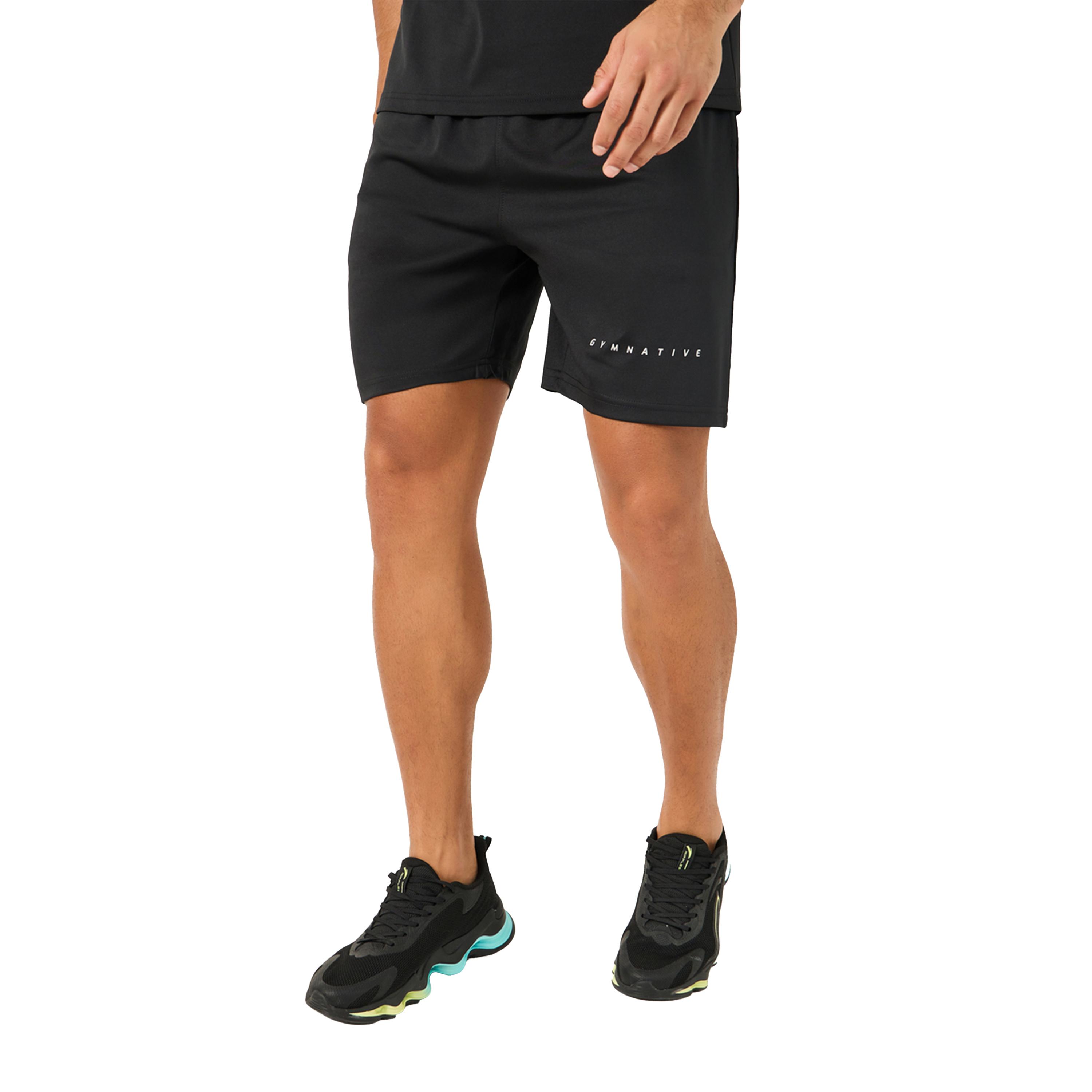 ستايلي - طقم تي شيرت وشورت رياضي بقصّة عادية مطبوع-men-clothing-sportswearandactivewear-tracksuits-image-4