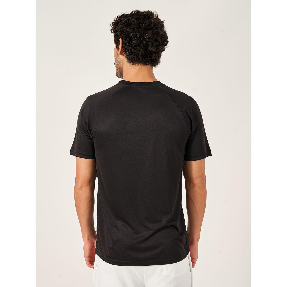 Styli Active Raglan Sleeves Mesh Insert Regular Fit T-Shirt-men-clothing-sportswearandactivewear-tshirtsandpolos-image-4