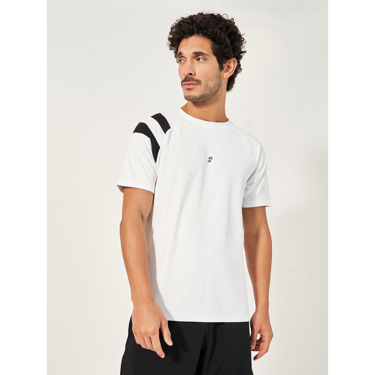 Styli Active Contrast Band Raglan Sleeve Regular Fit T-Shirt-men-clothing-sportswearandactivewear-tshirtsandpolos-image-3
