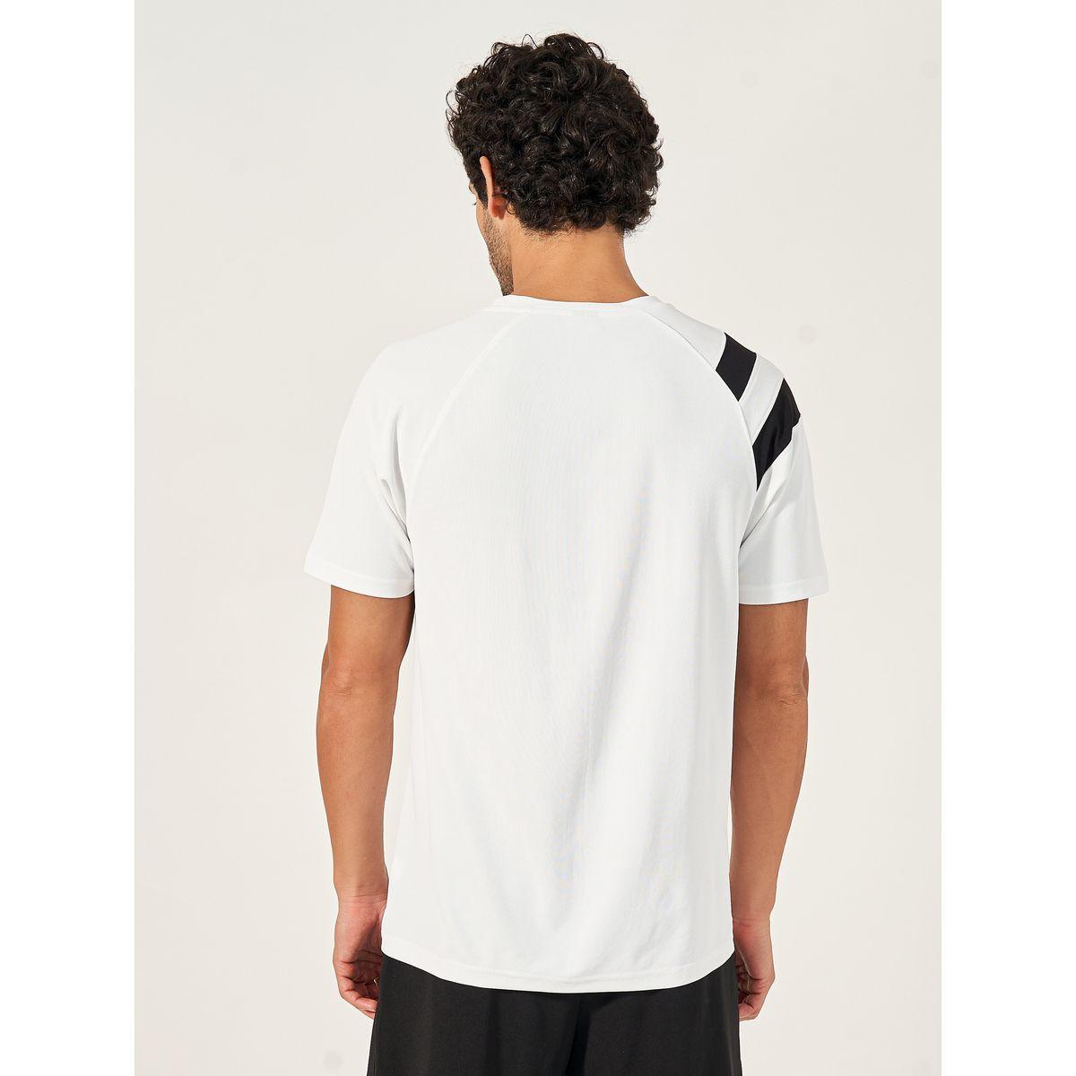 Styli Active Contrast Band Raglan Sleeve Regular Fit T-Shirt-men-clothing-sportswearandactivewear-tshirtsandpolos-image-5