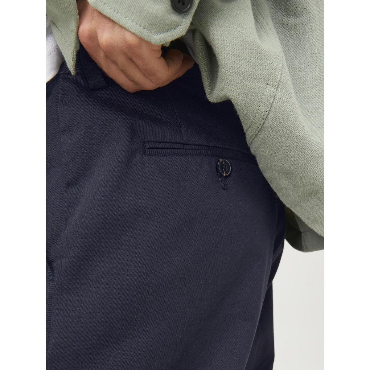 بنطال تشينو بقصة مريحة وجيوب-men-clothing-bottoms-trousersandchinos-trousers-image-3