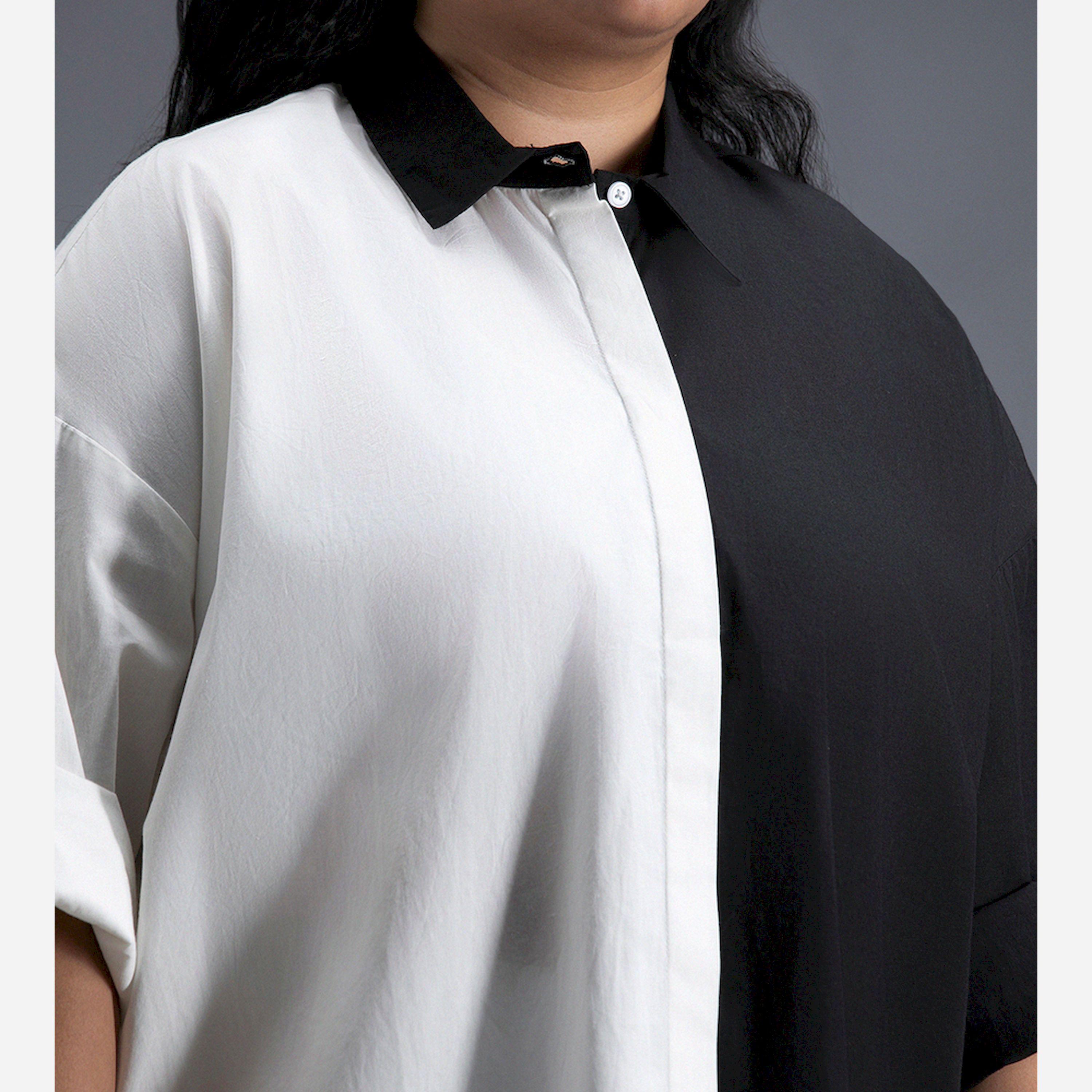 High Star X Styli Plus Size Color Block Collared Shirt With Side Slit Detail-women-clothing-shirtsandblouses-shirts-image-4