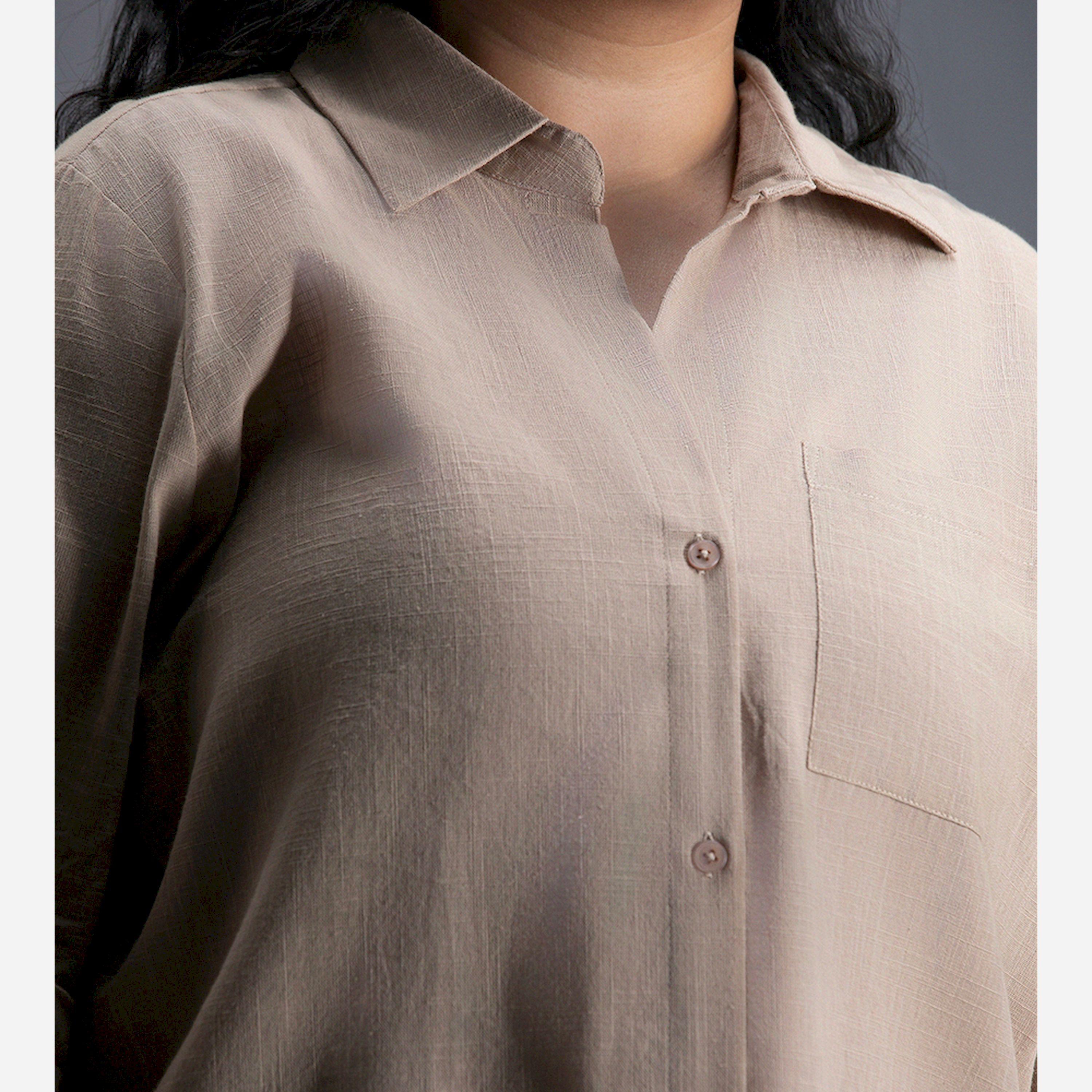 هاي ستار × ستايلي - قميص بمقاس كبير سادة بقصّة عادية مع تفاصيل جيب-women-clothing-shirtsandblouses-shirts-image-1