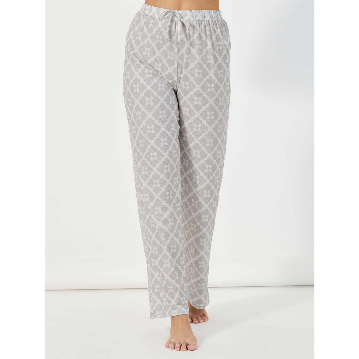 Styli Unwind Solid Dropped Shoulder T-Shirt & Printed Pants Pyjama Set-women-clothing-nightwear-pyjamas-longsets-image-5